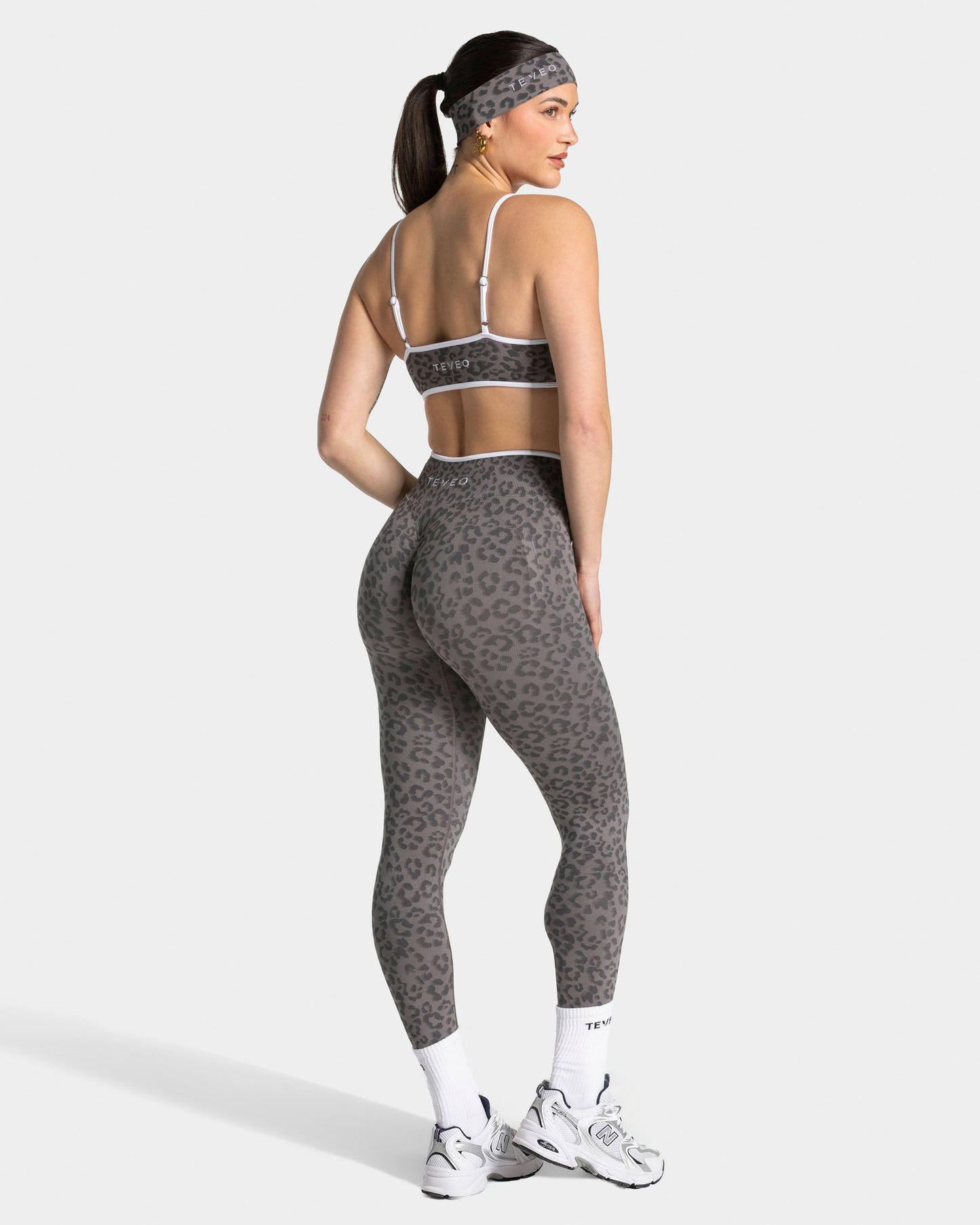 Leggings Sculpt Scrunch Contrastline “Stampa leopardata Grafite"