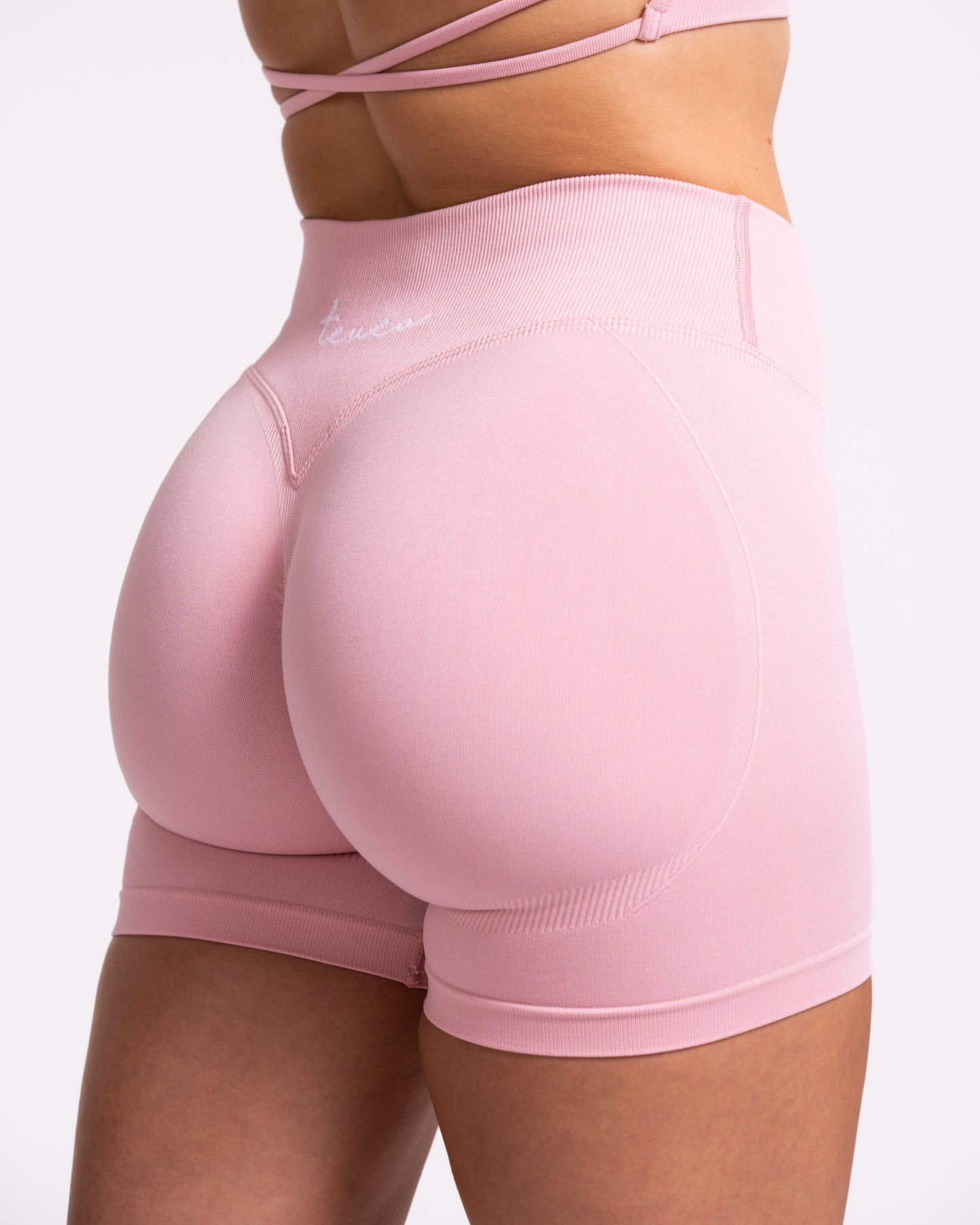 Fearless V-Shape Covert Scrunch Shorts ‘Light Pink’