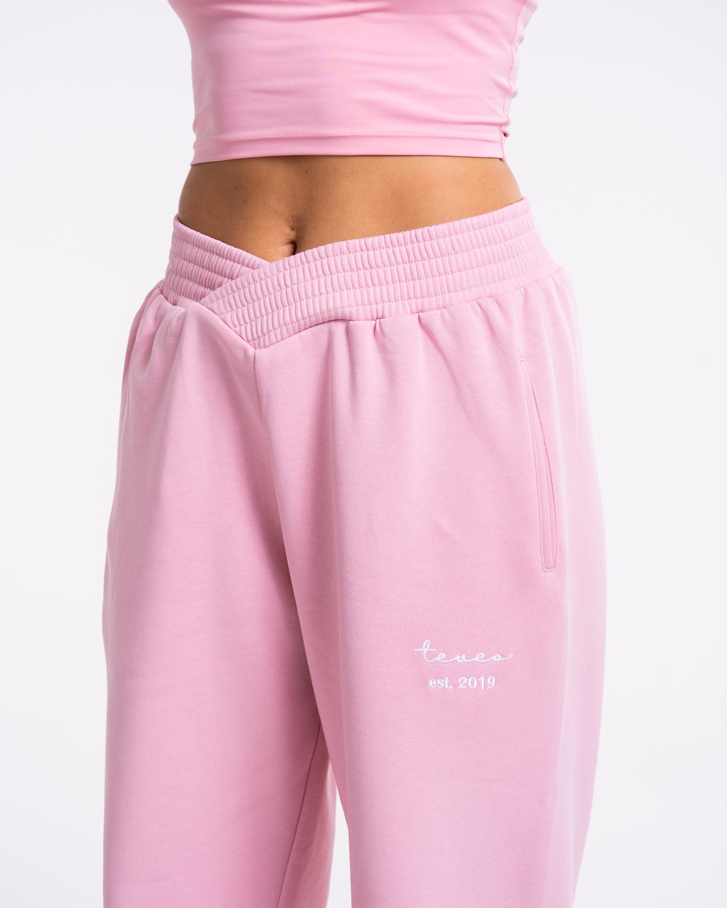 Fearless V-Shape Oversized Joggers ‘Light Pink’