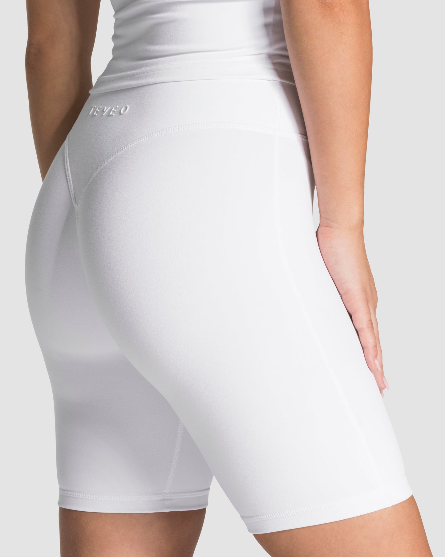 Allrounder Shorts 8 Inch ‘White’