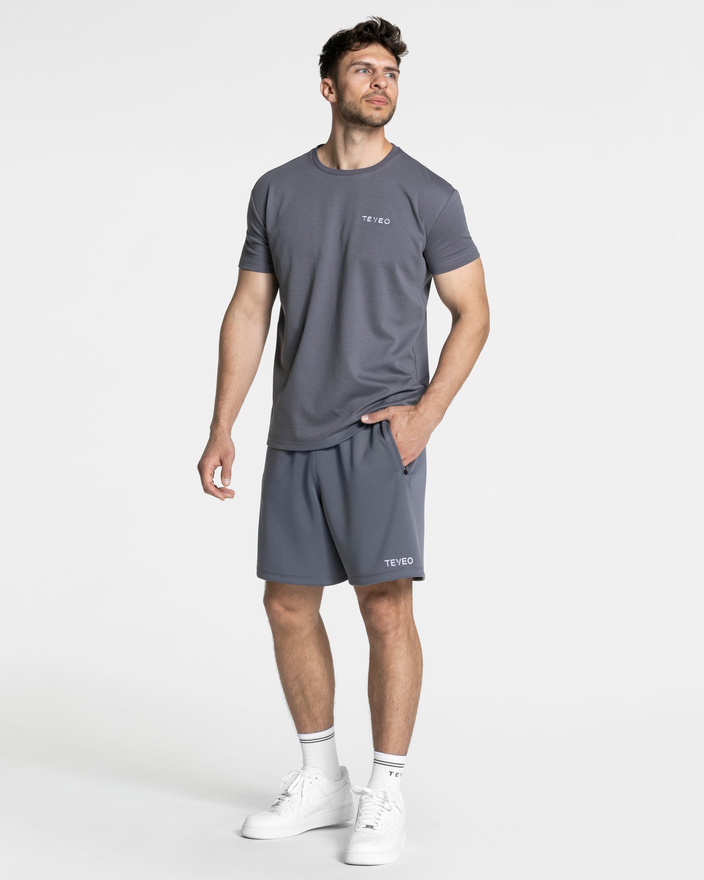 Arrival Sports Shorts ‘Graphite’