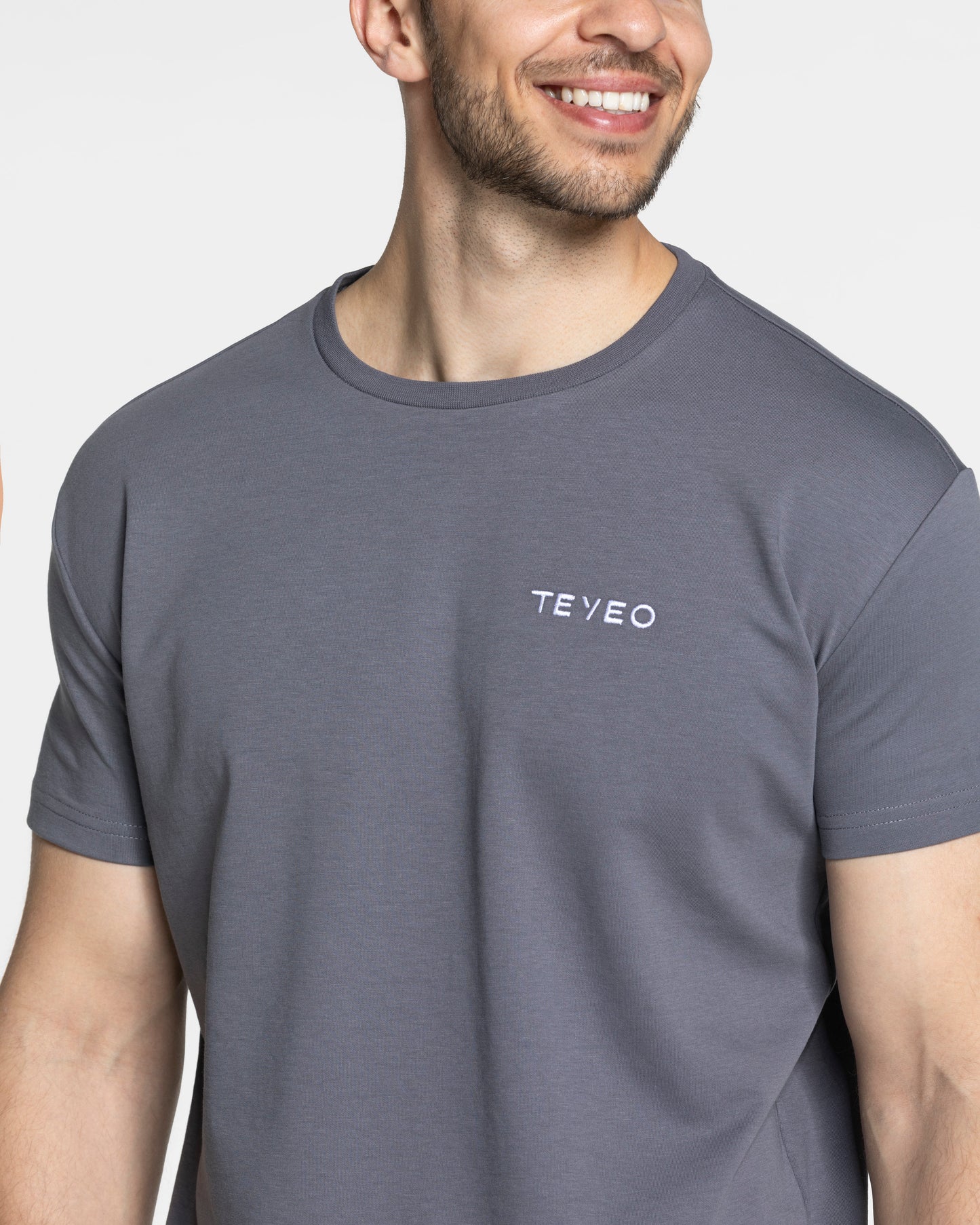 Arrival Fitted T-Shirt ‘Graphite’
