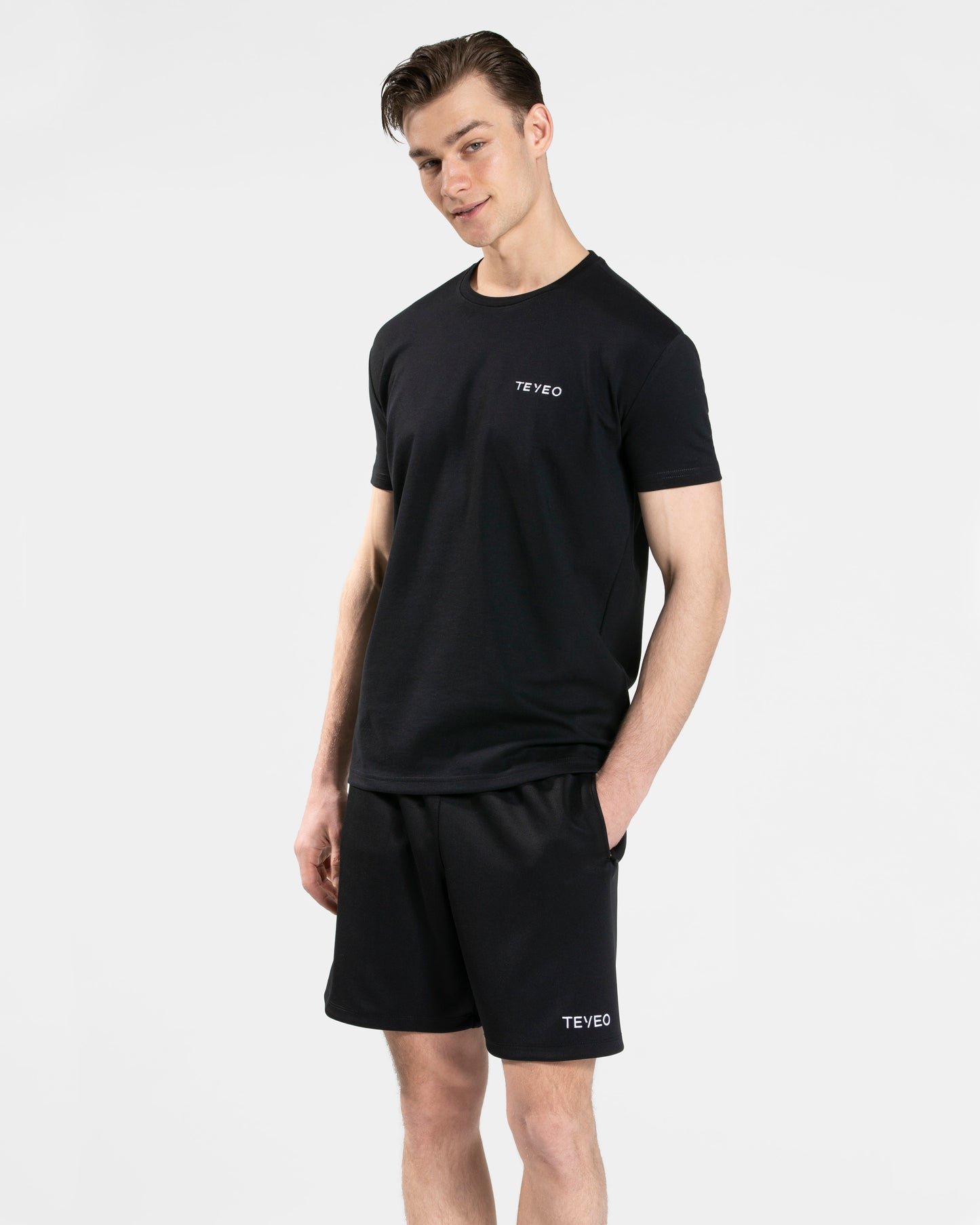 Arrival Fitted T-Shirt ‘Black’