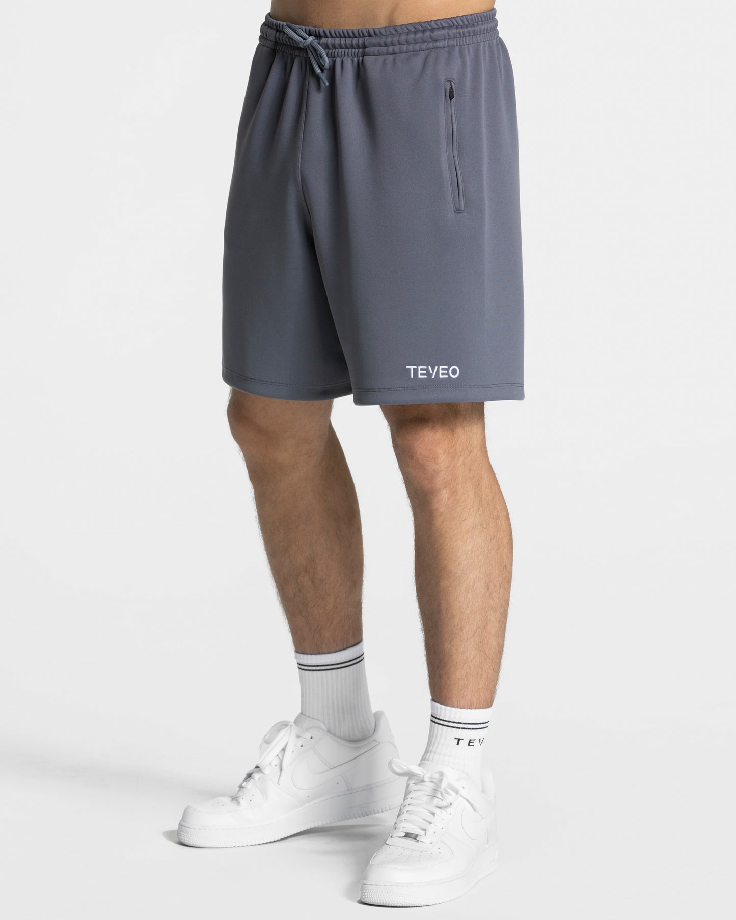 Arrival Sports Shorts ‘Graphite’