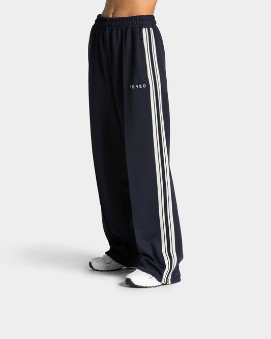 Club Straight Leg Joggers ‘Midnight’