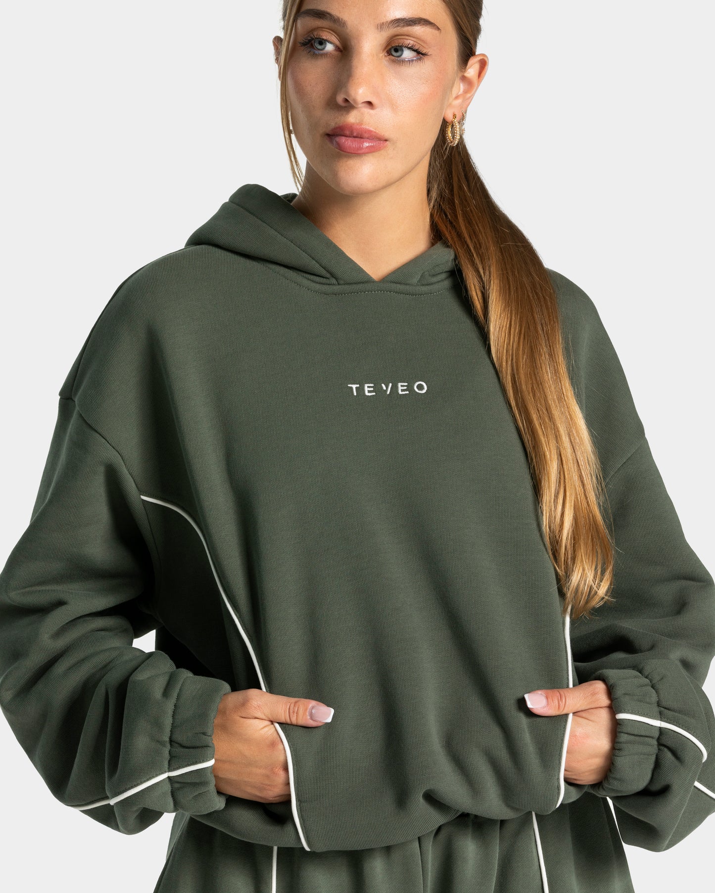 Contrastline Hooded Sweater ‘Khaki’