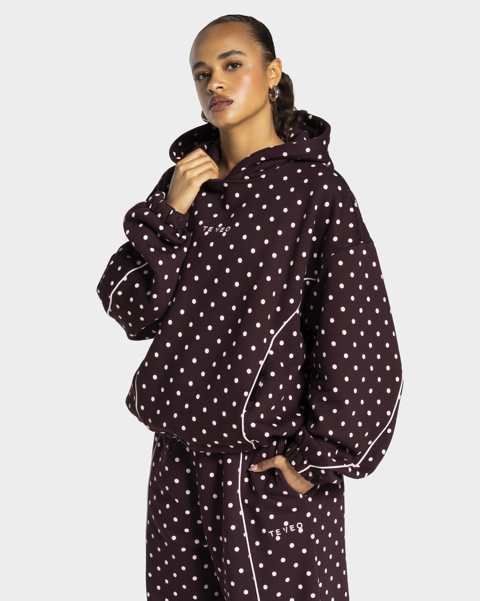 Contrastline Hooded Sweater 'Merlot Polka Dot'