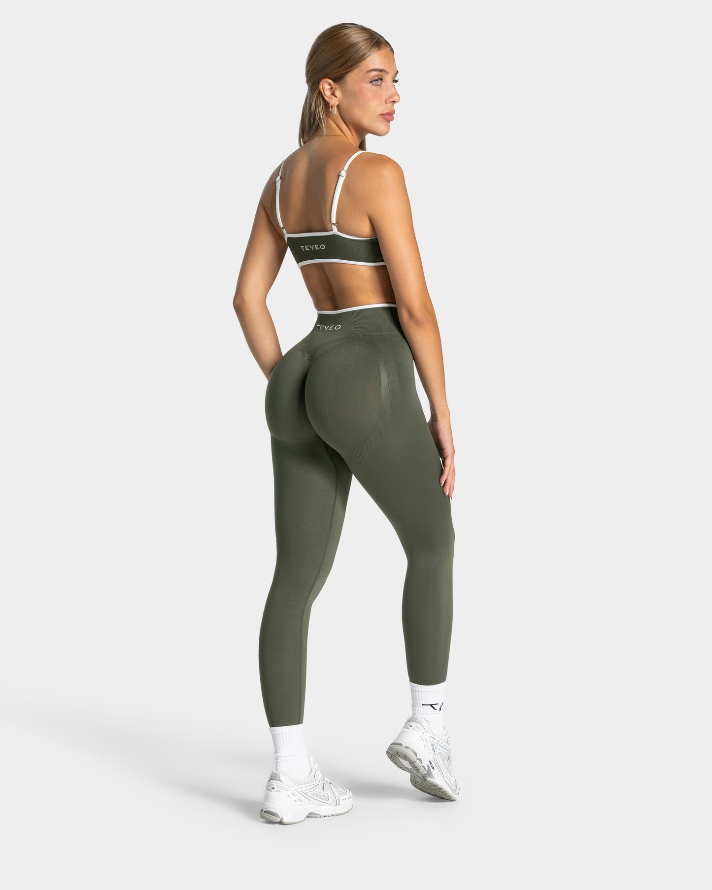 Contrastline Sculpt Scrunch Leggings "Khaki"
