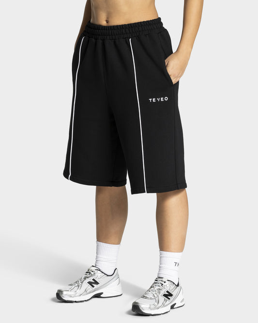 Contrastline Oversized Jorts ‘Black’