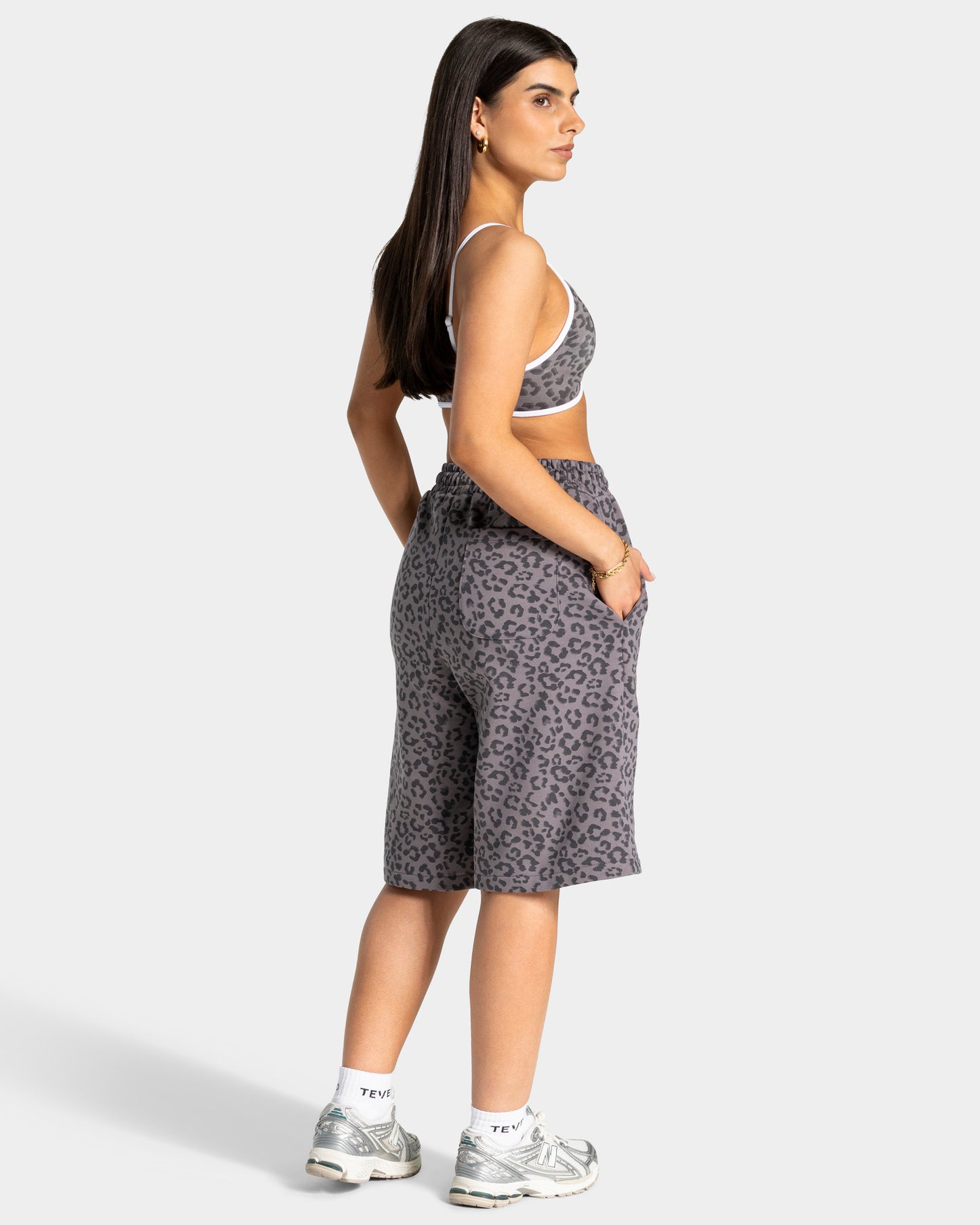 Contrastline Oversized Jorts ‘Graphite Leopard’