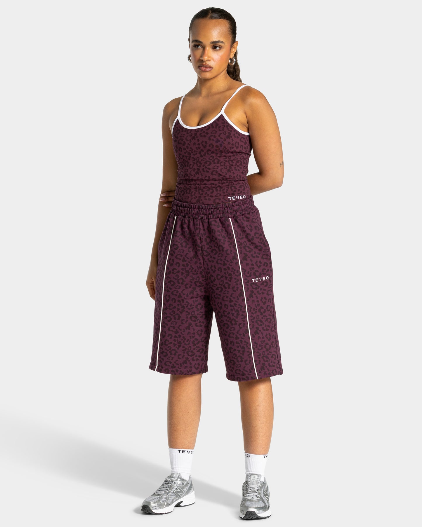 Jorts oversize Contrastline “Stampa leopardata Merlot"