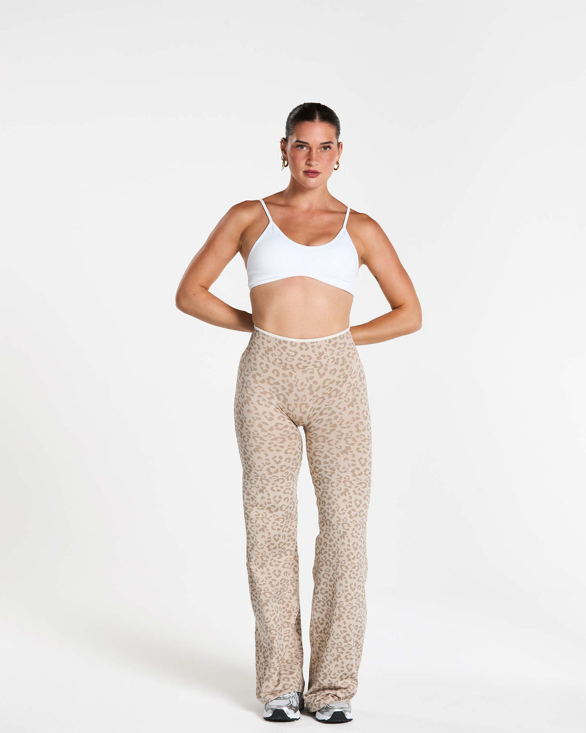 Contrastline Sculpt Scrunch Straight Leg Pants – Regular ‘Cream Leopard’