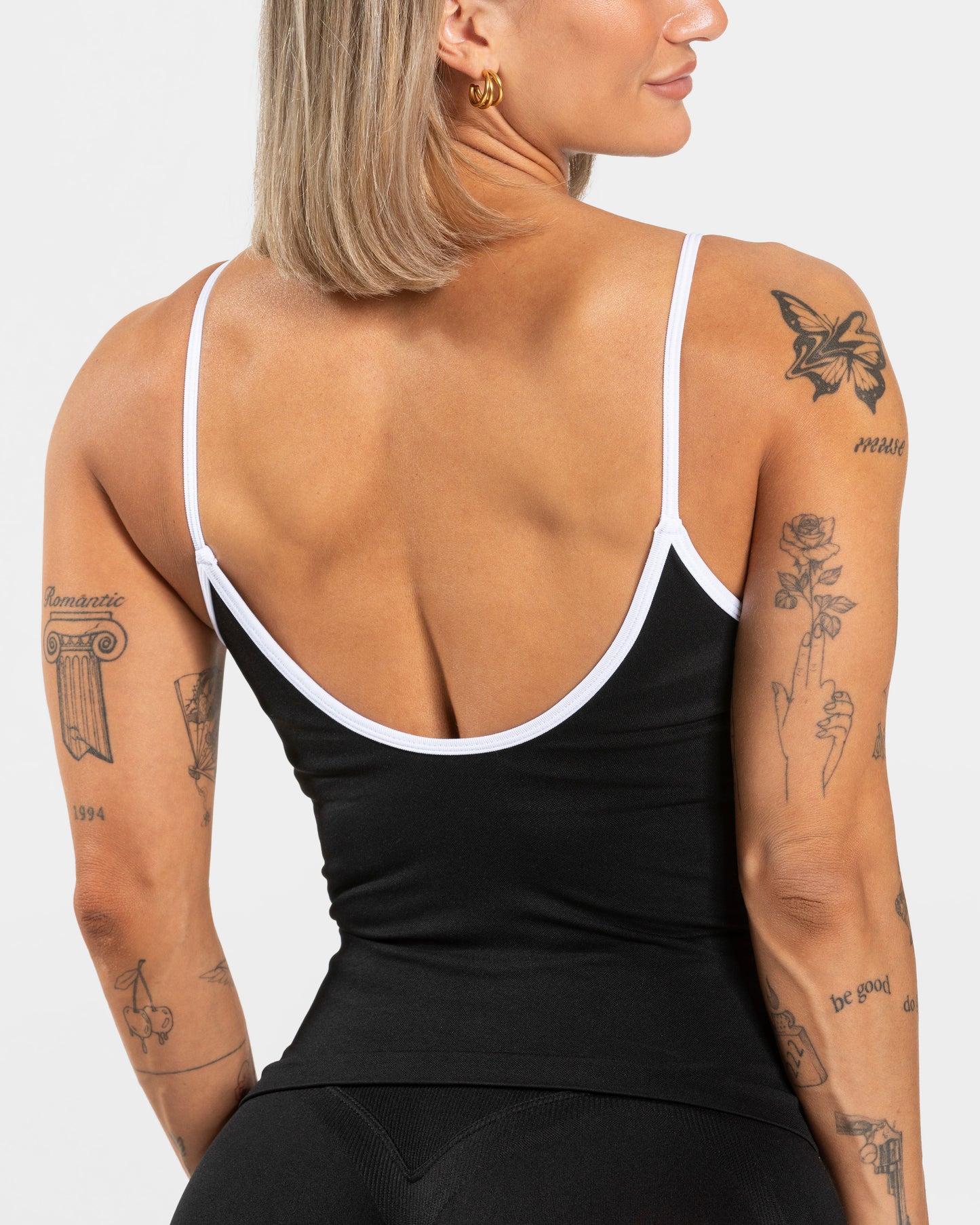 Contrastline Cami Top ‘Black’