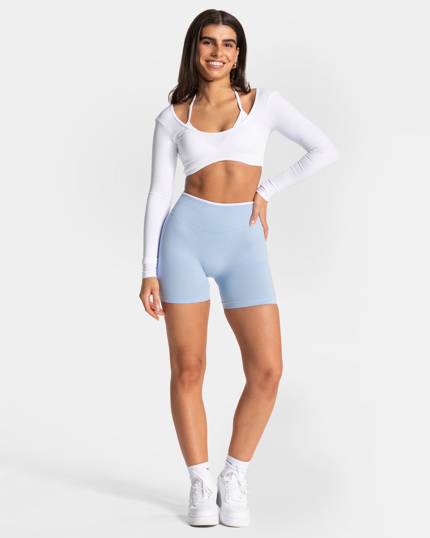 Contrastline Sculpt Scrunch Shorts "Babyblau"