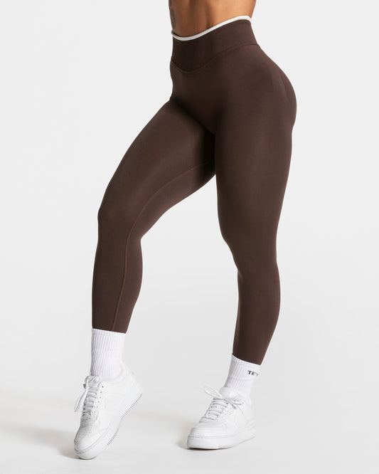 Contrastline Sculpt Scrunch Leggings ‘Espresso’