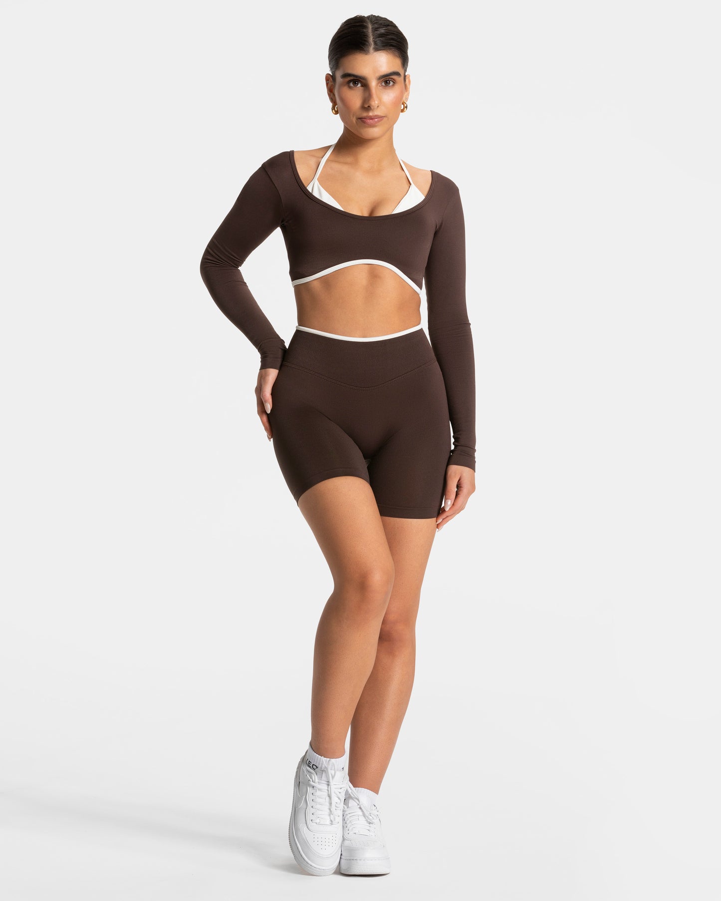 Contrastline Sculpt Scrunch Shorts ‘Espresso’