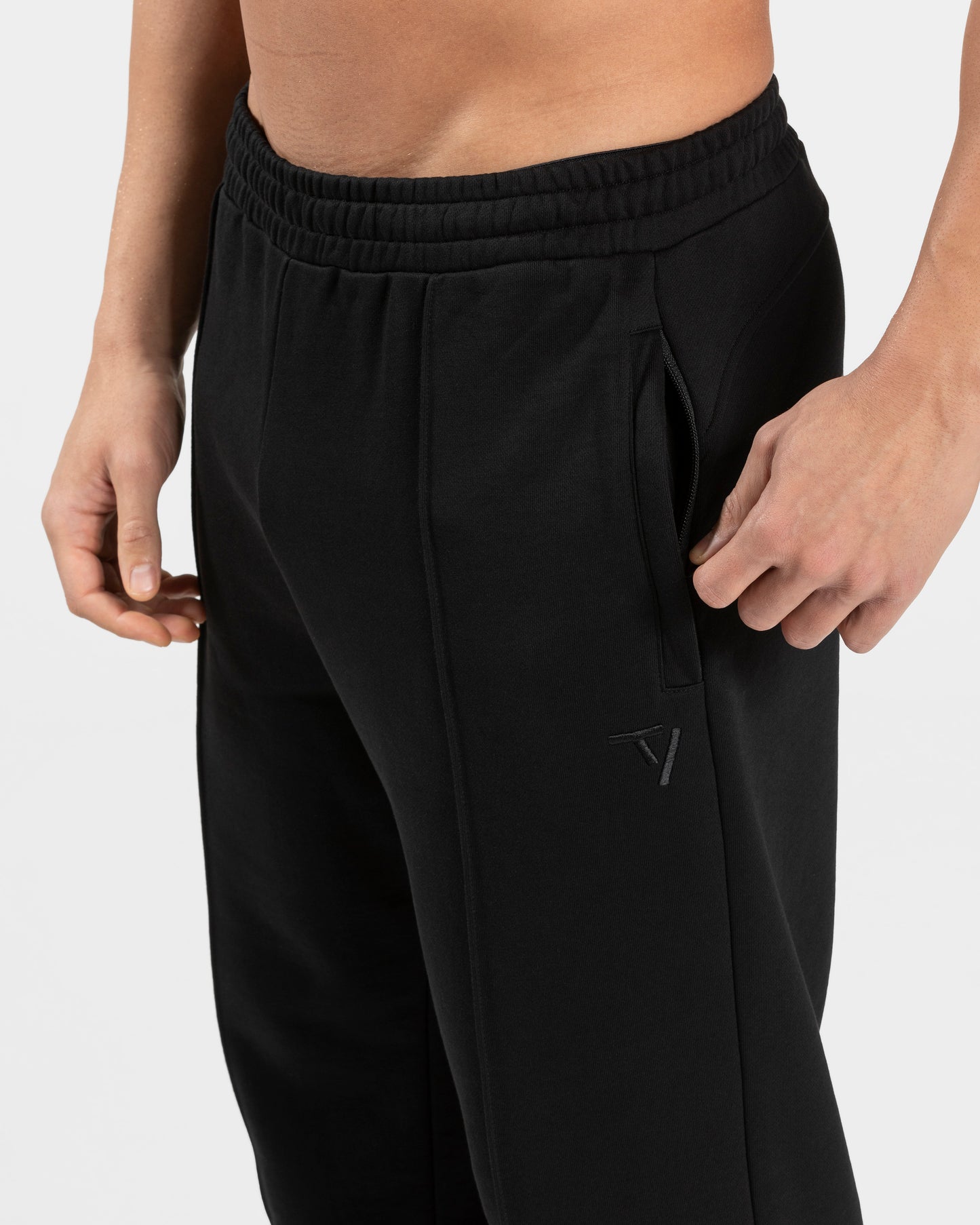 Contrastline Straight Leg Joggers ‘Black’
