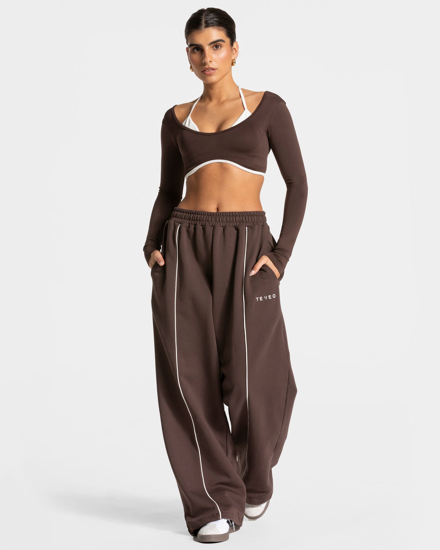 Contrastline Wide Leg Joggers ‘Espresso’