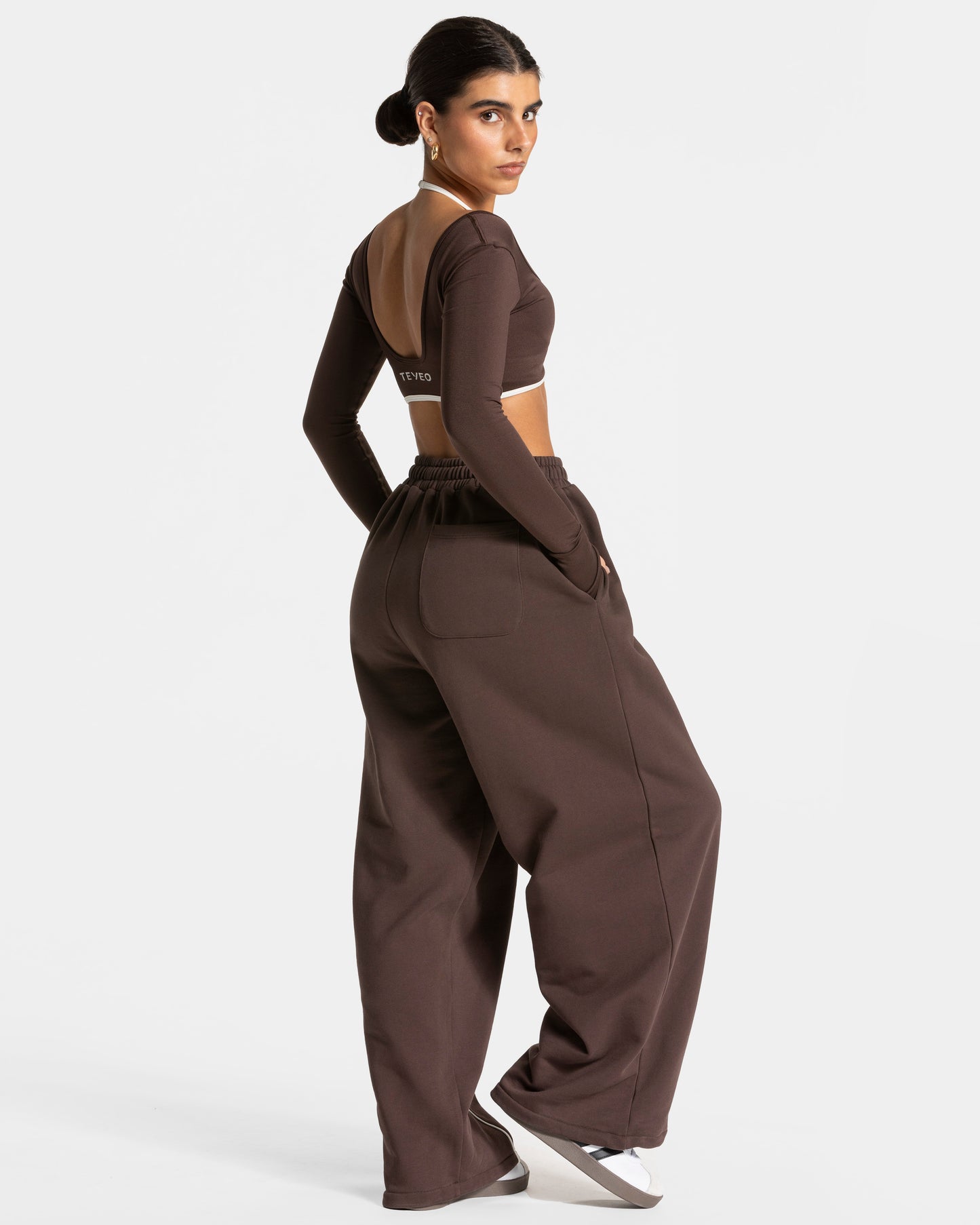 Contrastline Wide Leg Joggers ‘Espresso’