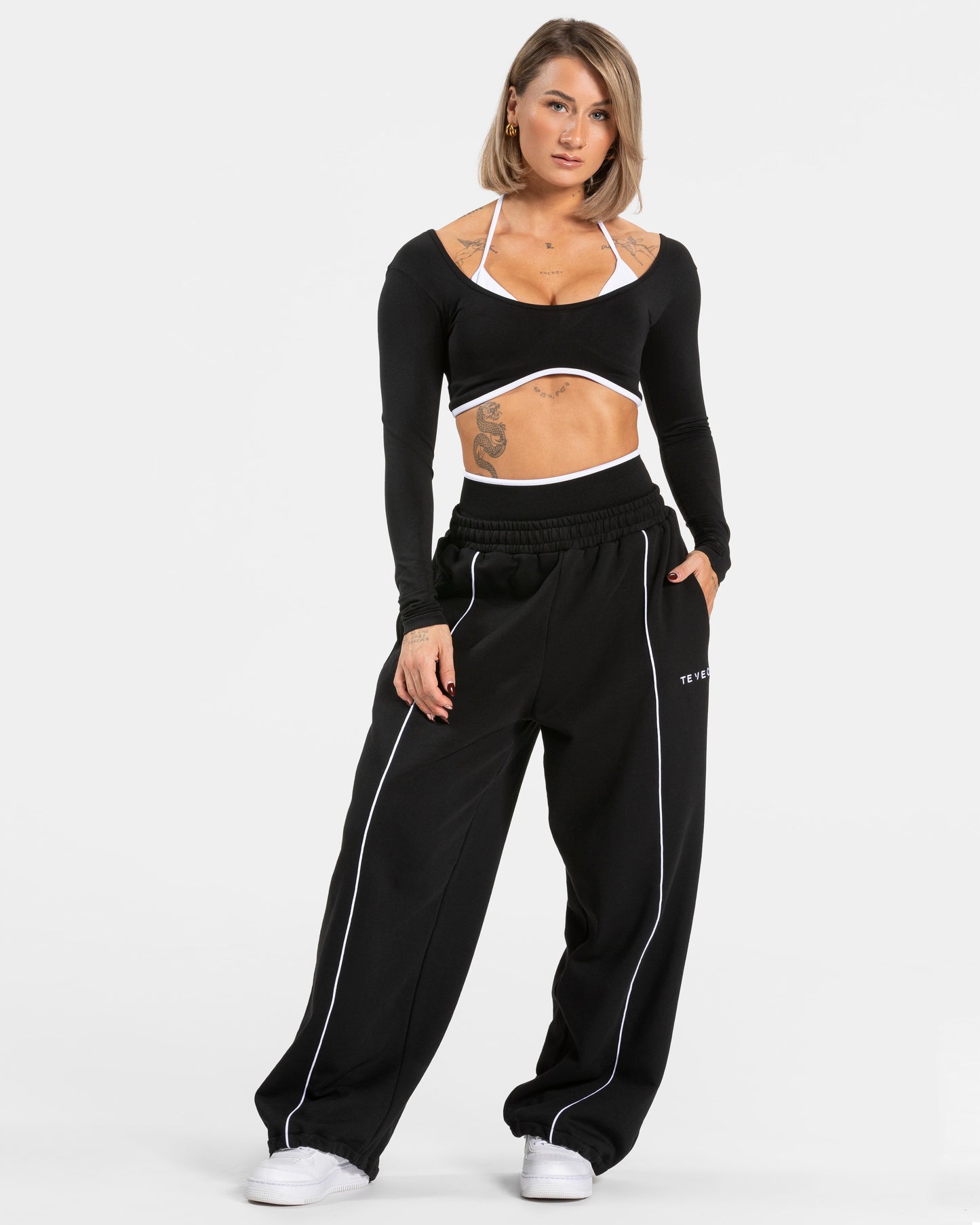 Contrastline Wide Leg Joggers ‘Black’