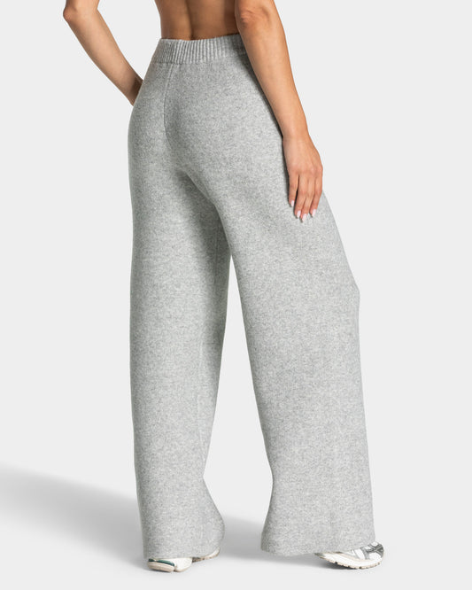 Knit Straight Leg Pants "Grau Meliert"