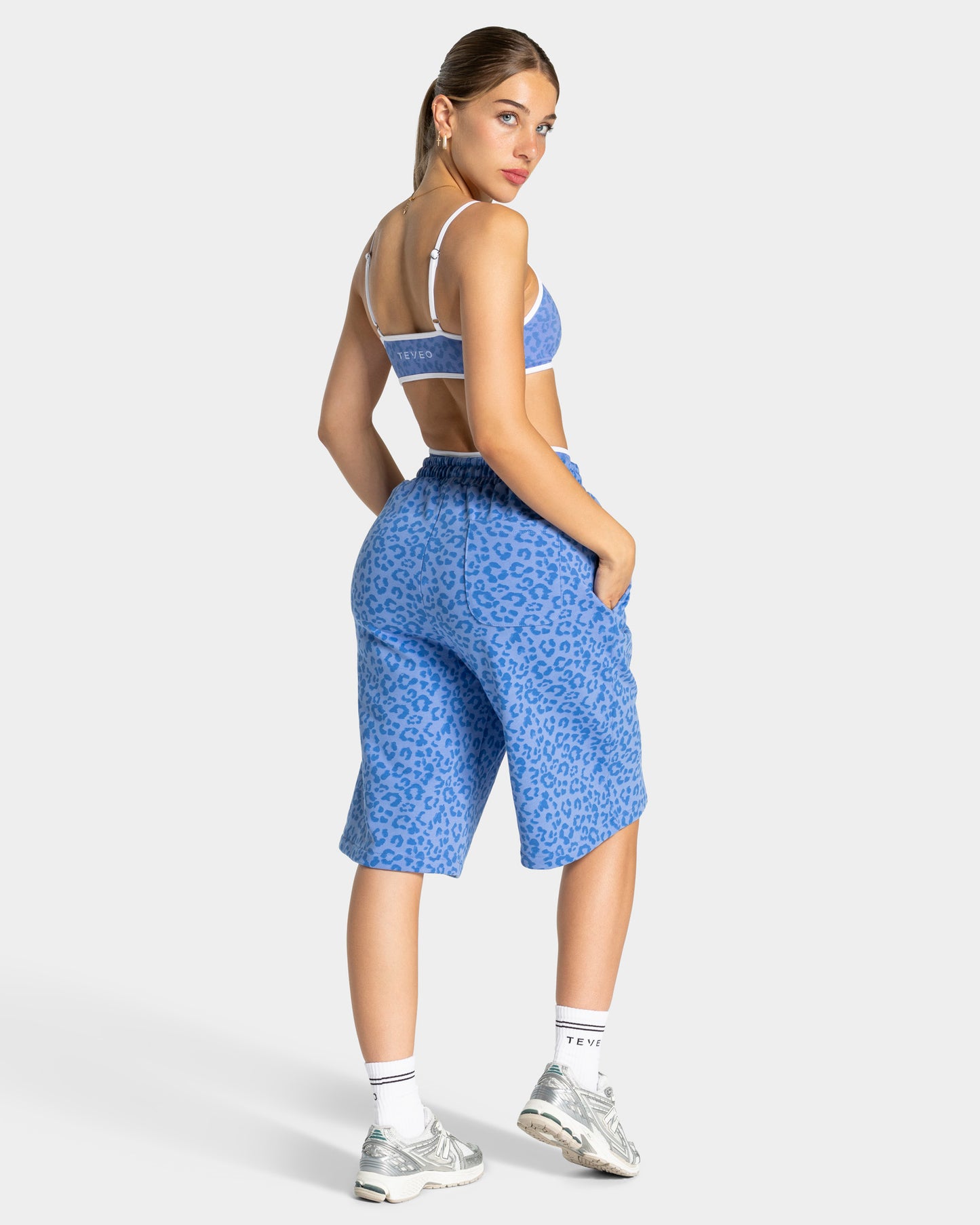 Jorts oversize Contrastline “Stampa leopardata Azure"