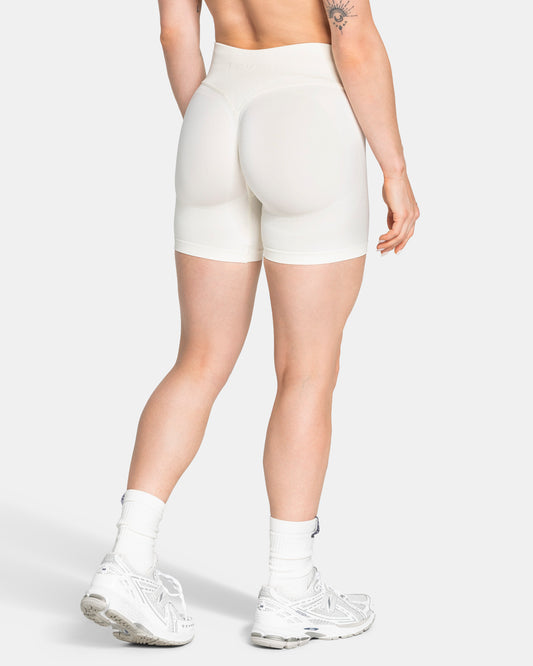 Lift Sculpt Scrunch Shorts "Cloud"