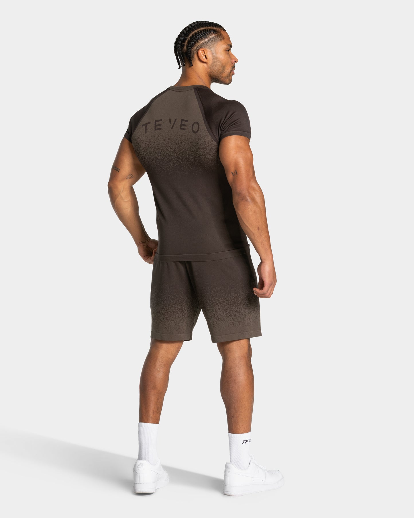Lift Seamless T-Shirt ‘Dark Chocolate’