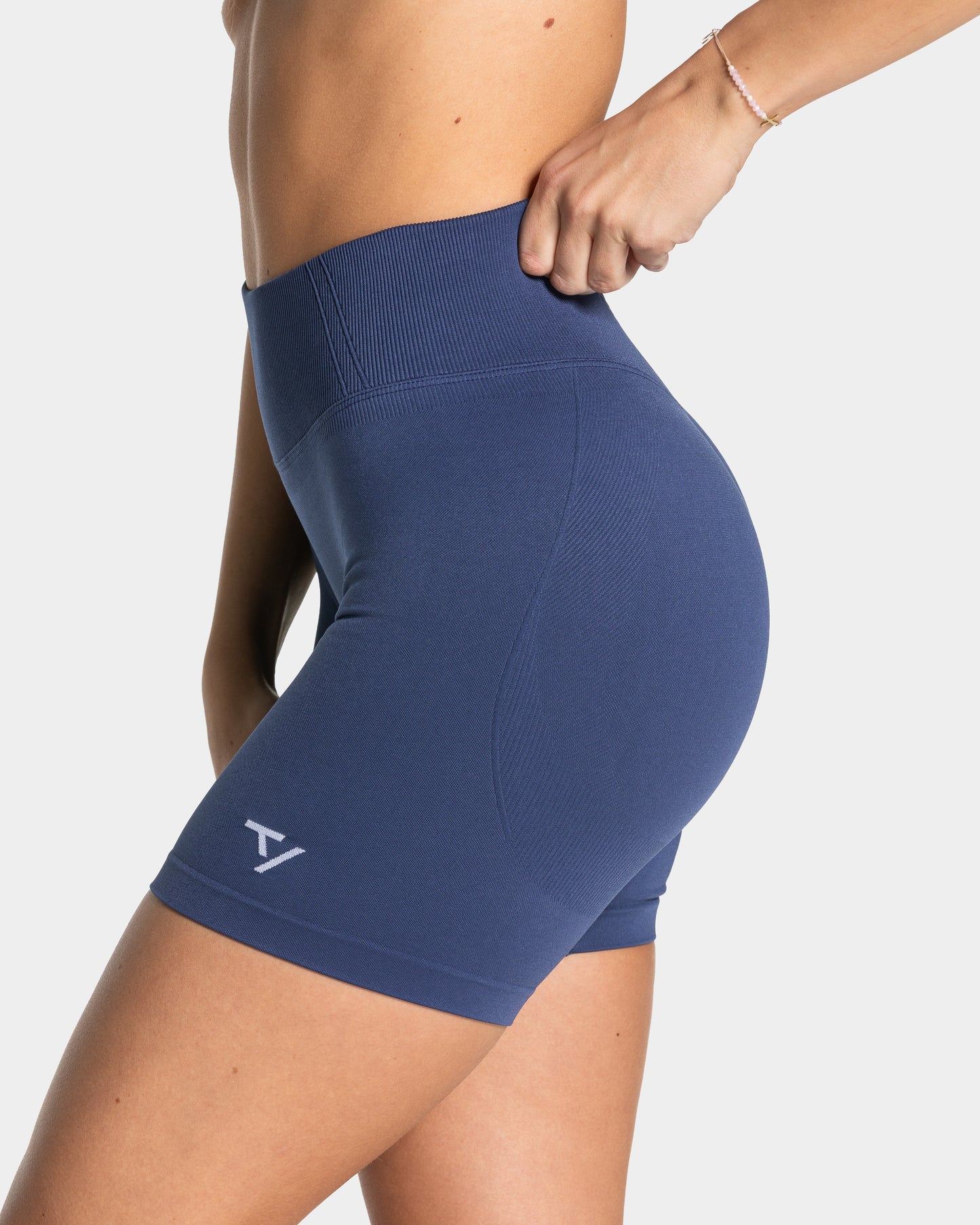 Short Lift « Indigo »