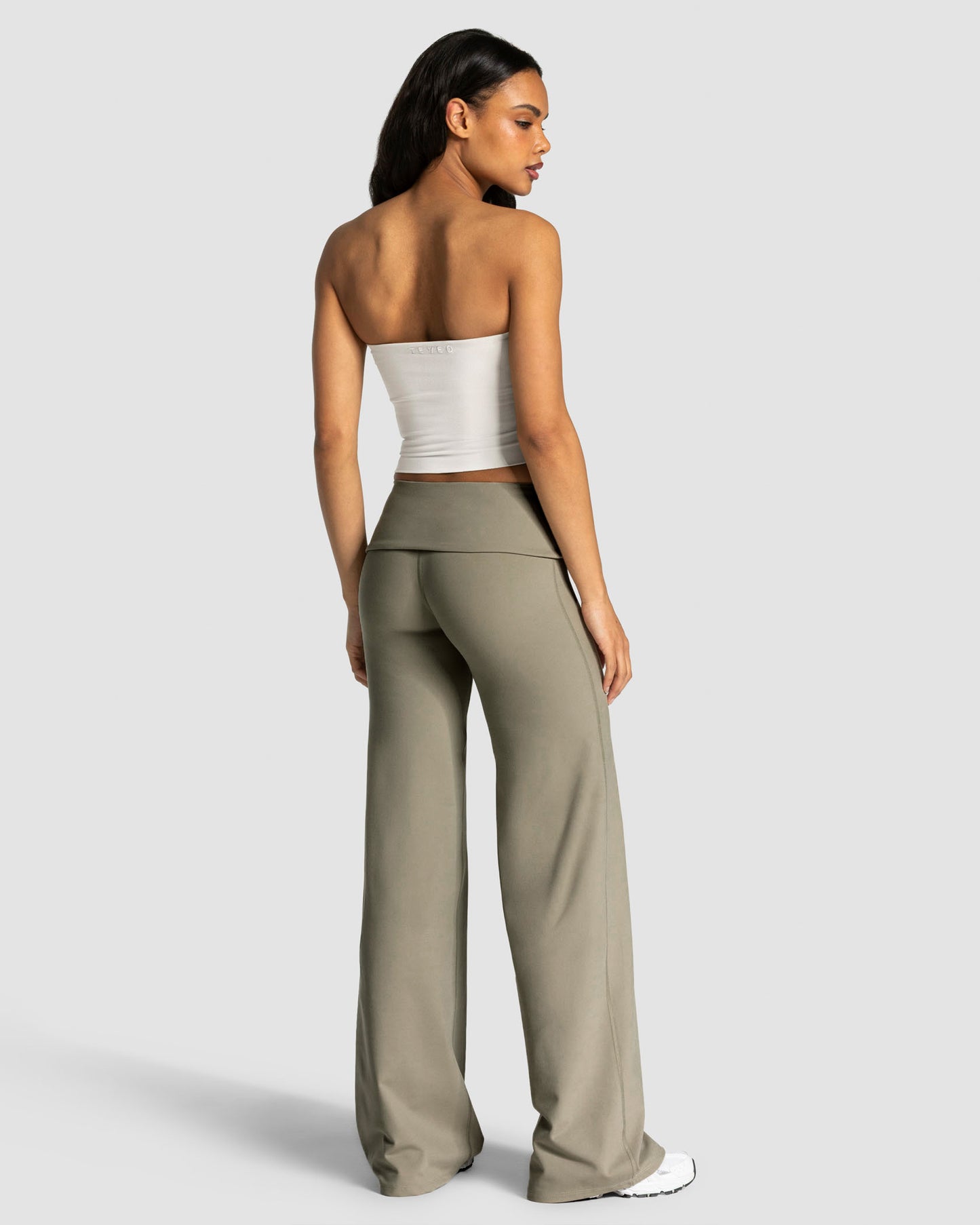 Top Mellow Bandeau Mid „Off white”