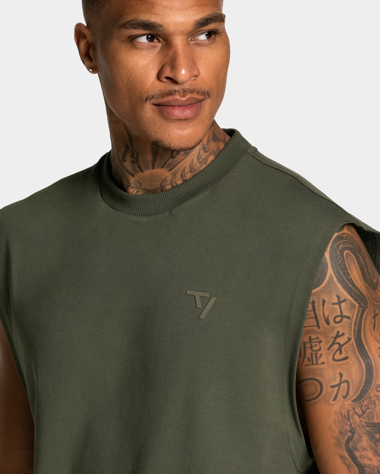 Camiseta sin mangas oversize Contrastline «caqui»