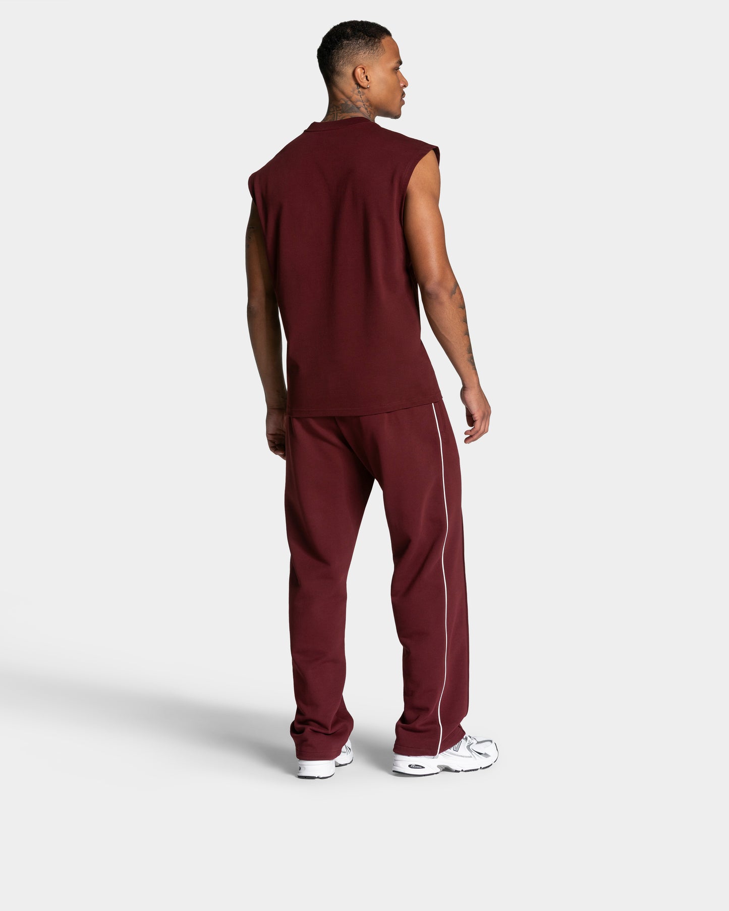 Contrastline Straight Leg Joggers ‘Burgundy’