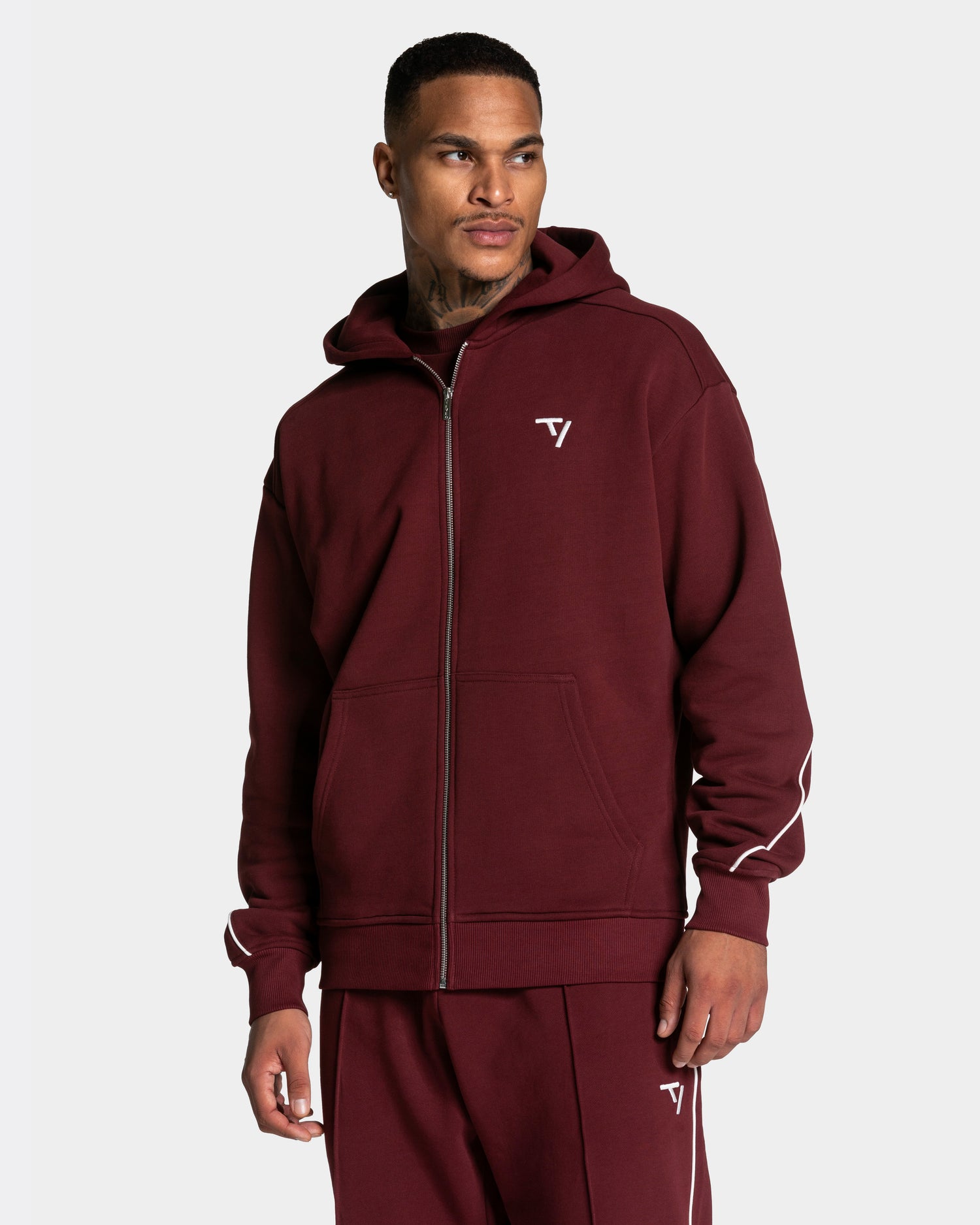 Abbigliamento sportivo da uomo