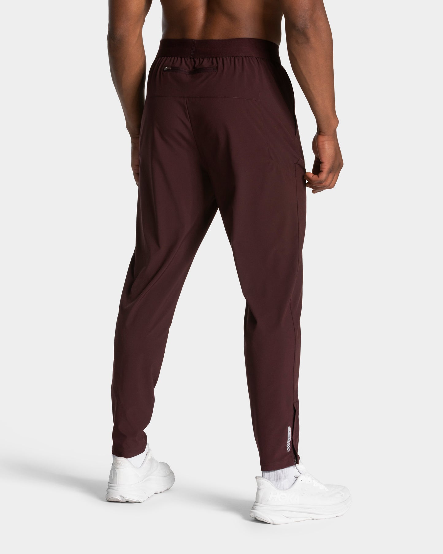 Pantalón jogger Pace Performance «Merlot»