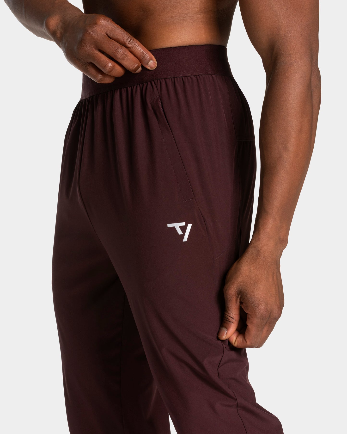 Pantalón jogger Pace Performance «Merlot»