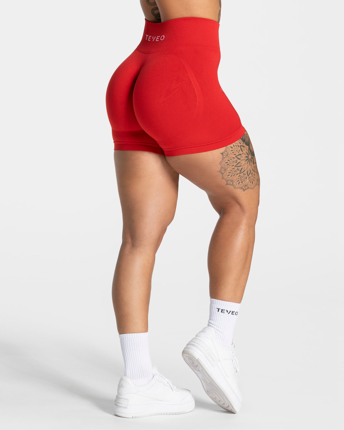 Pure Covert Scrunch Shorts "Rot"