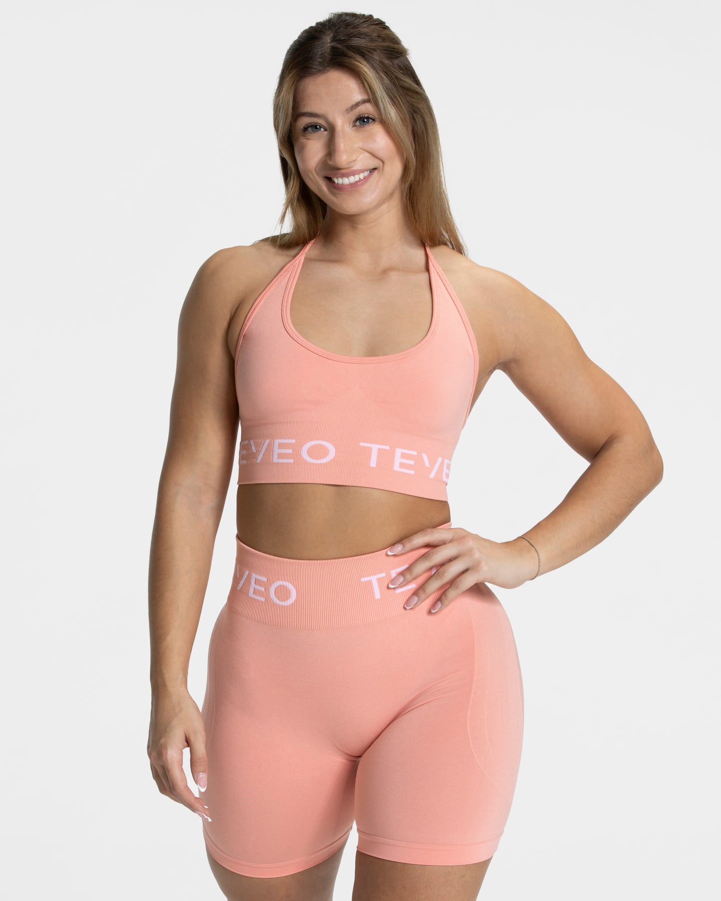 Signature Halterneck Bra ‘Peach’
