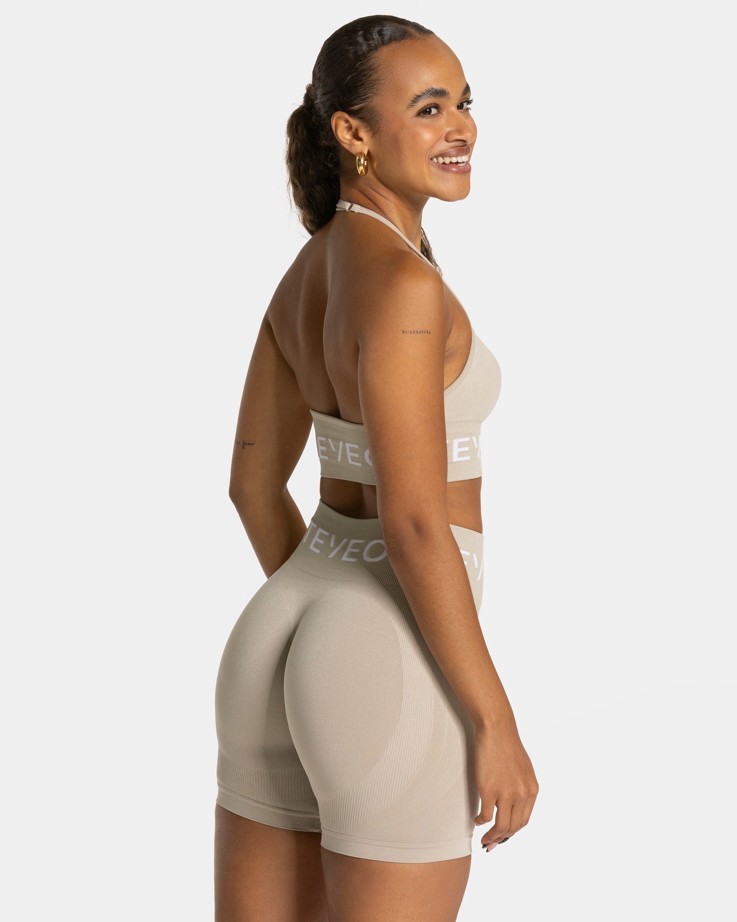 Signature Halterneck Bra ‘Latte’