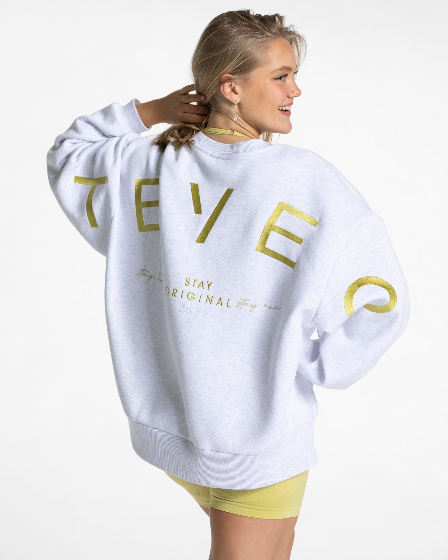 Signature Oversized Sweater ‘Lime’