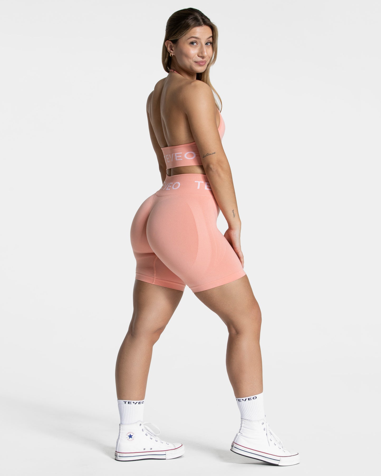 Signature Covert Scrunch Shorts ‘Peach’