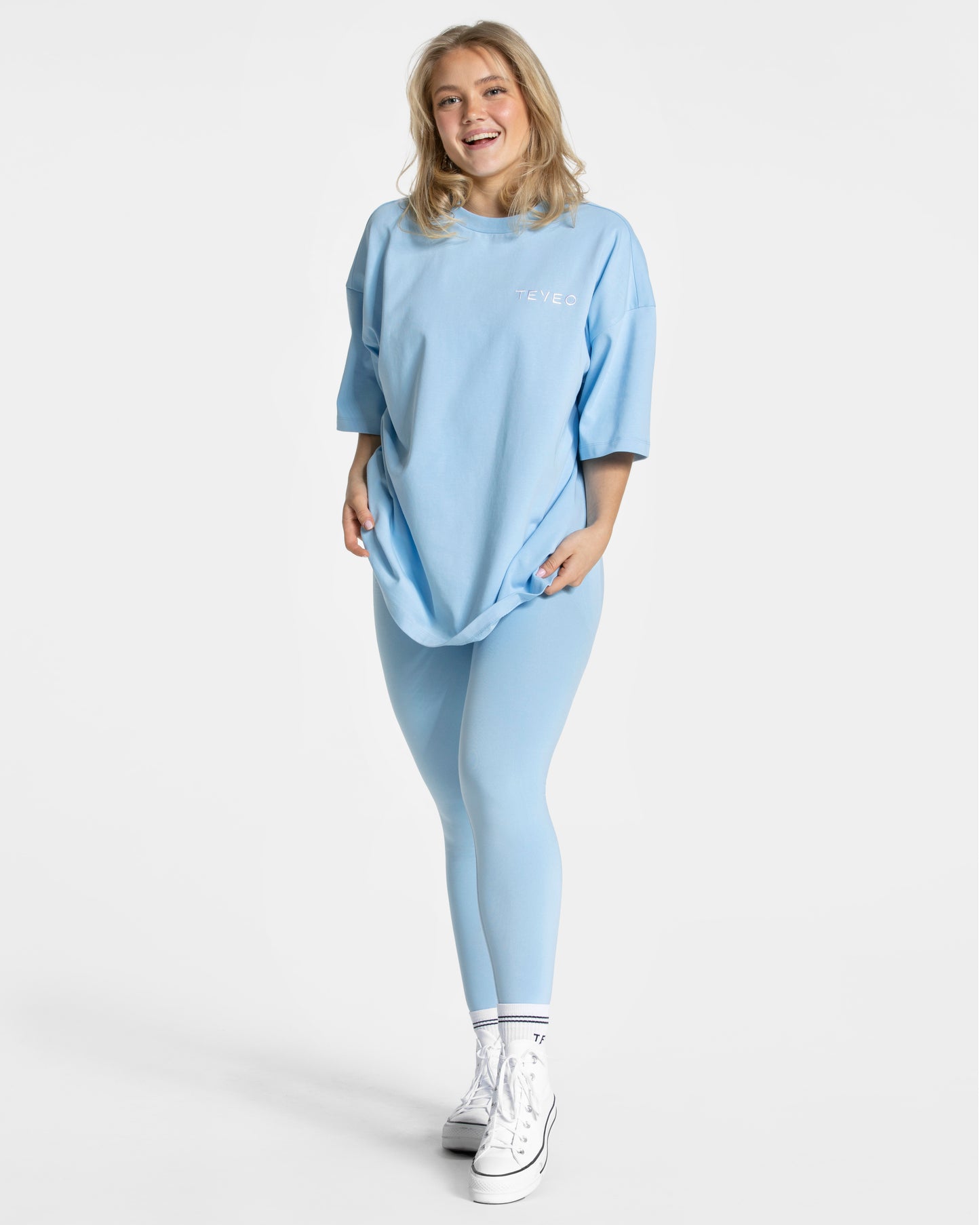 Signature Oversized T-Shirt ‘Ice Blue’