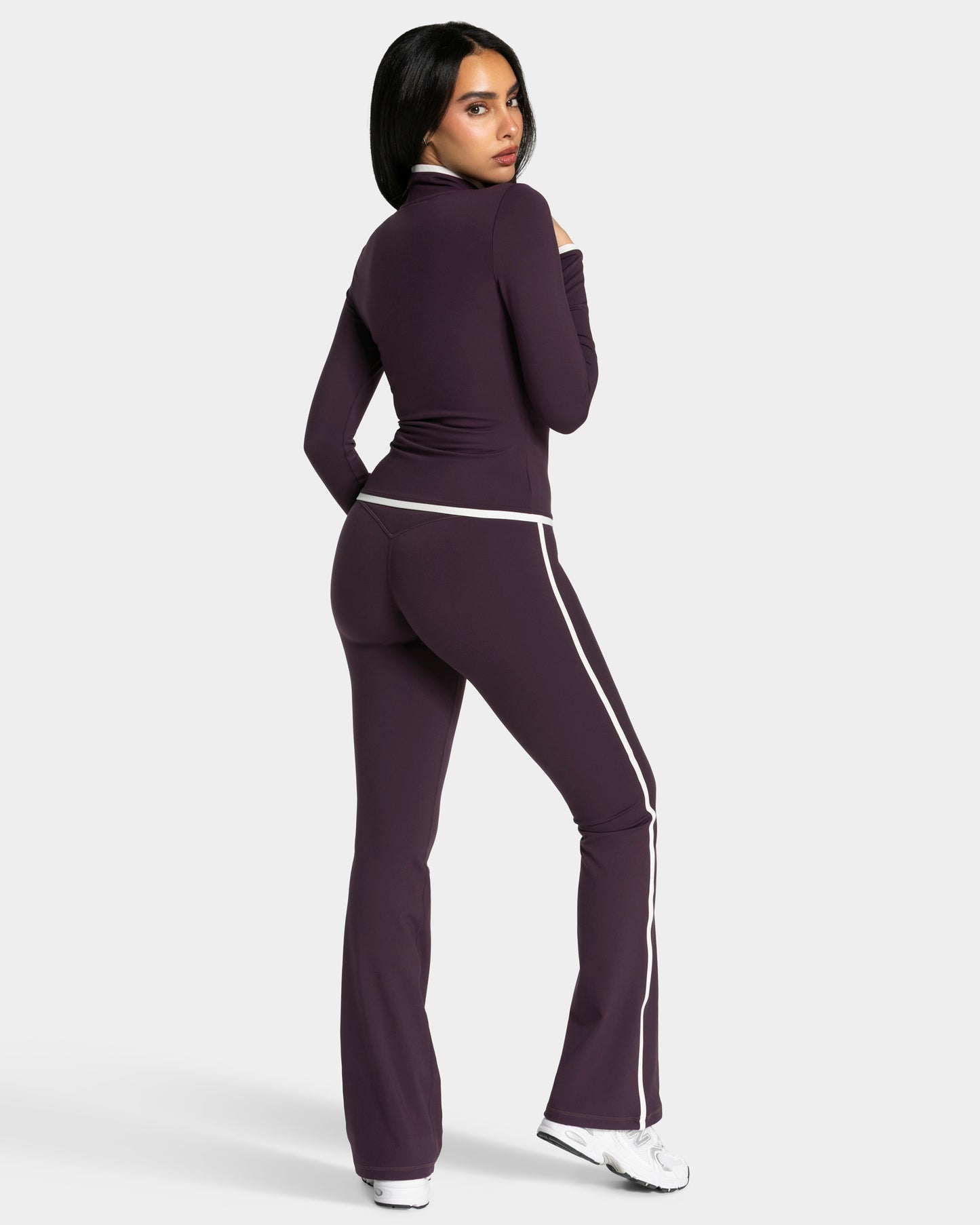 Soft Shaping Zip Jacket ‘Blackberry’