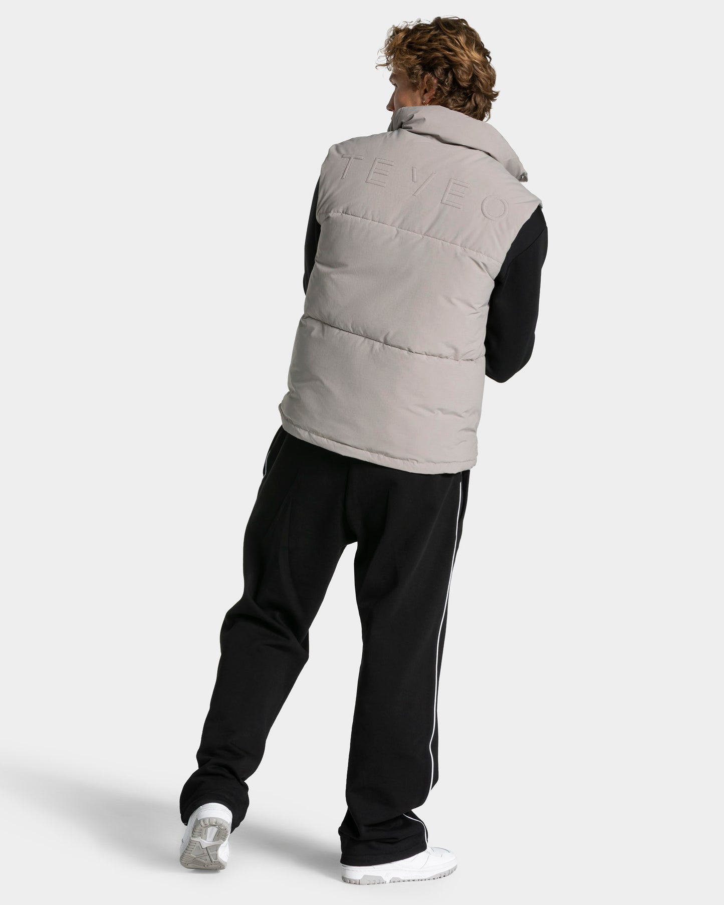 Studio Puffer Vest ‘Smoke’