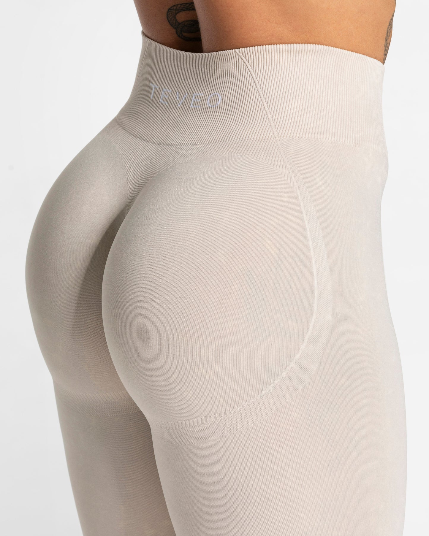 Acid Covert Scrunch Leggings ‘Sand’