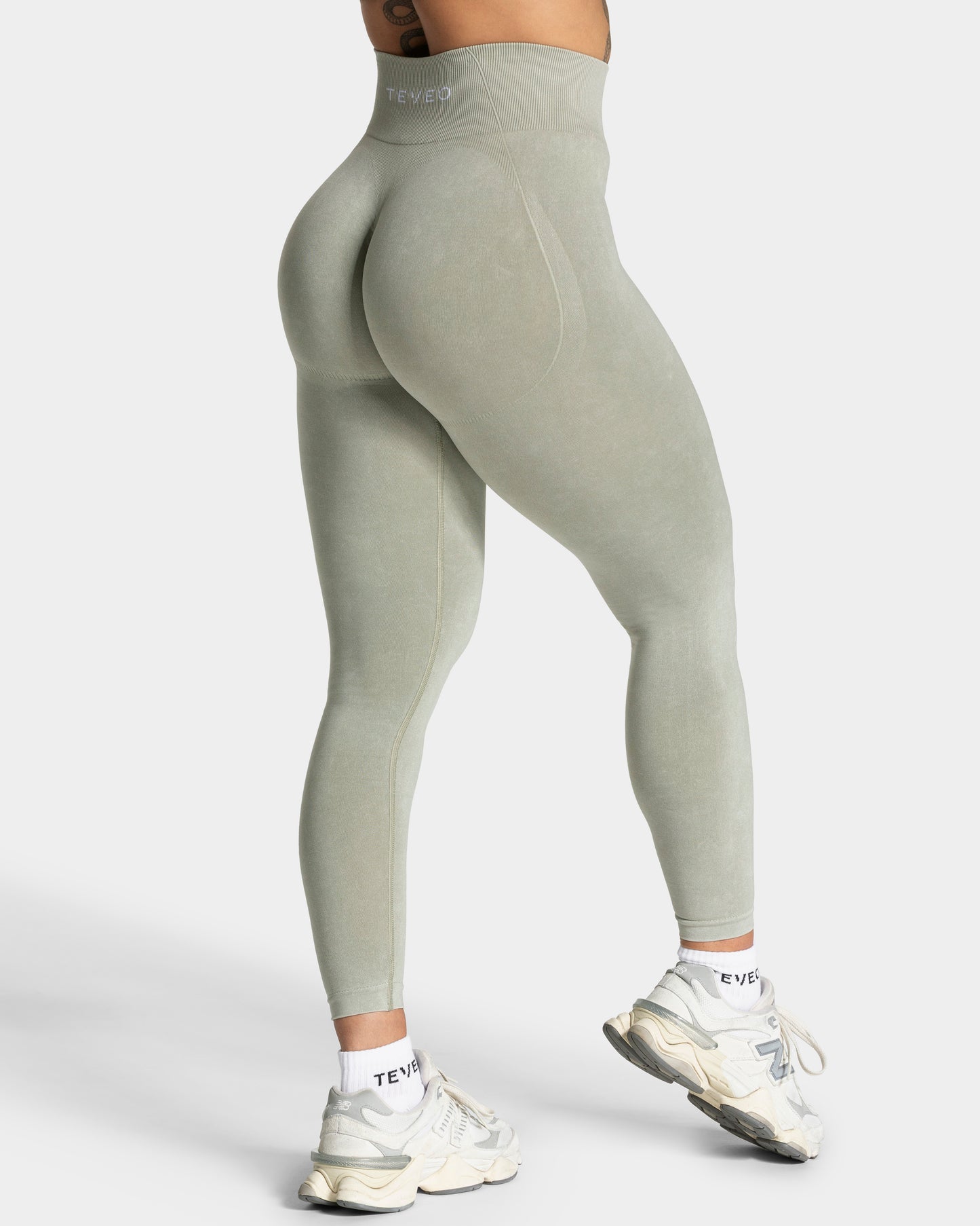 Acid Covert Scrunch Leggings ‘Sage’