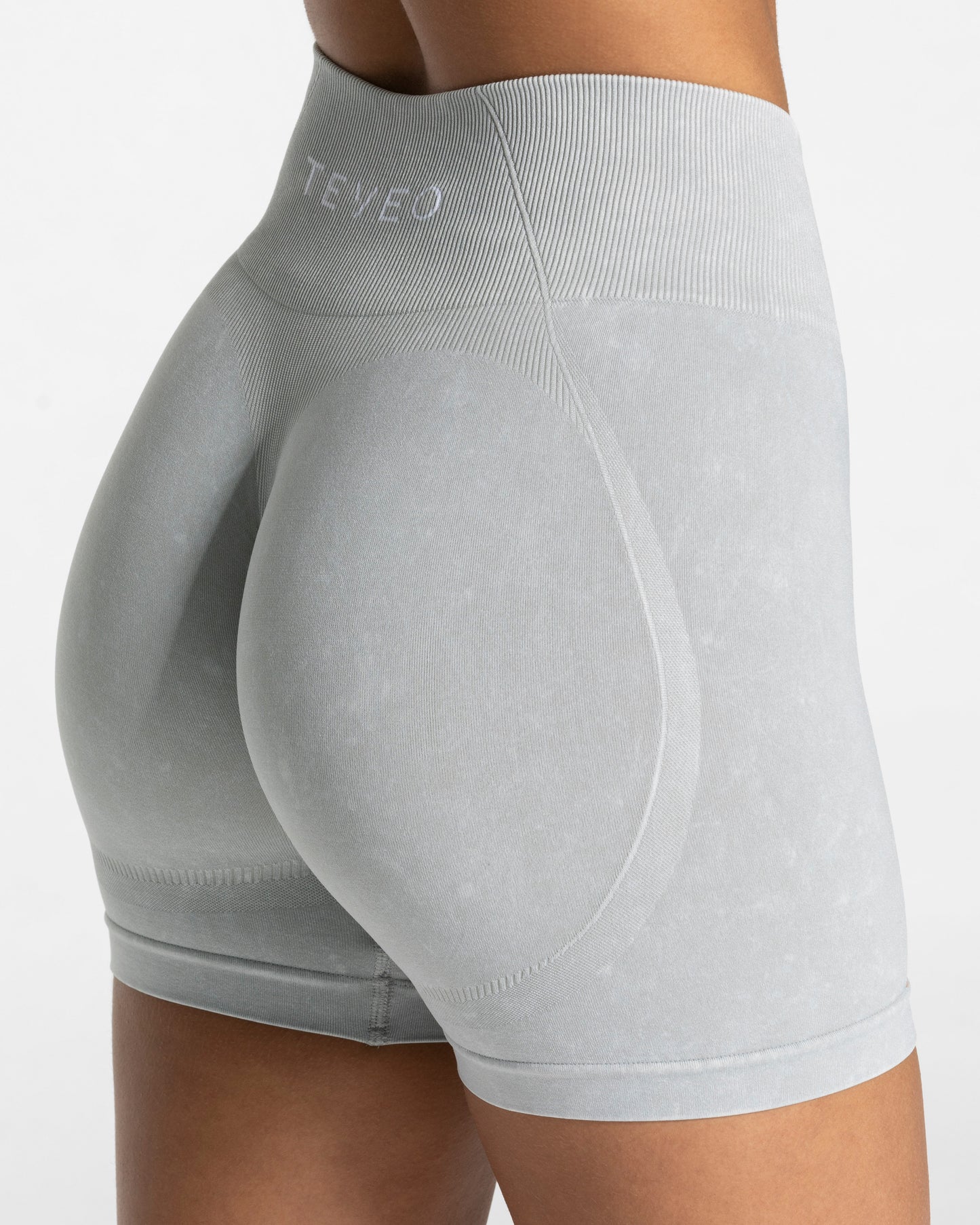 Acid Covert Scrunch Shorts ‘Light Grey’
