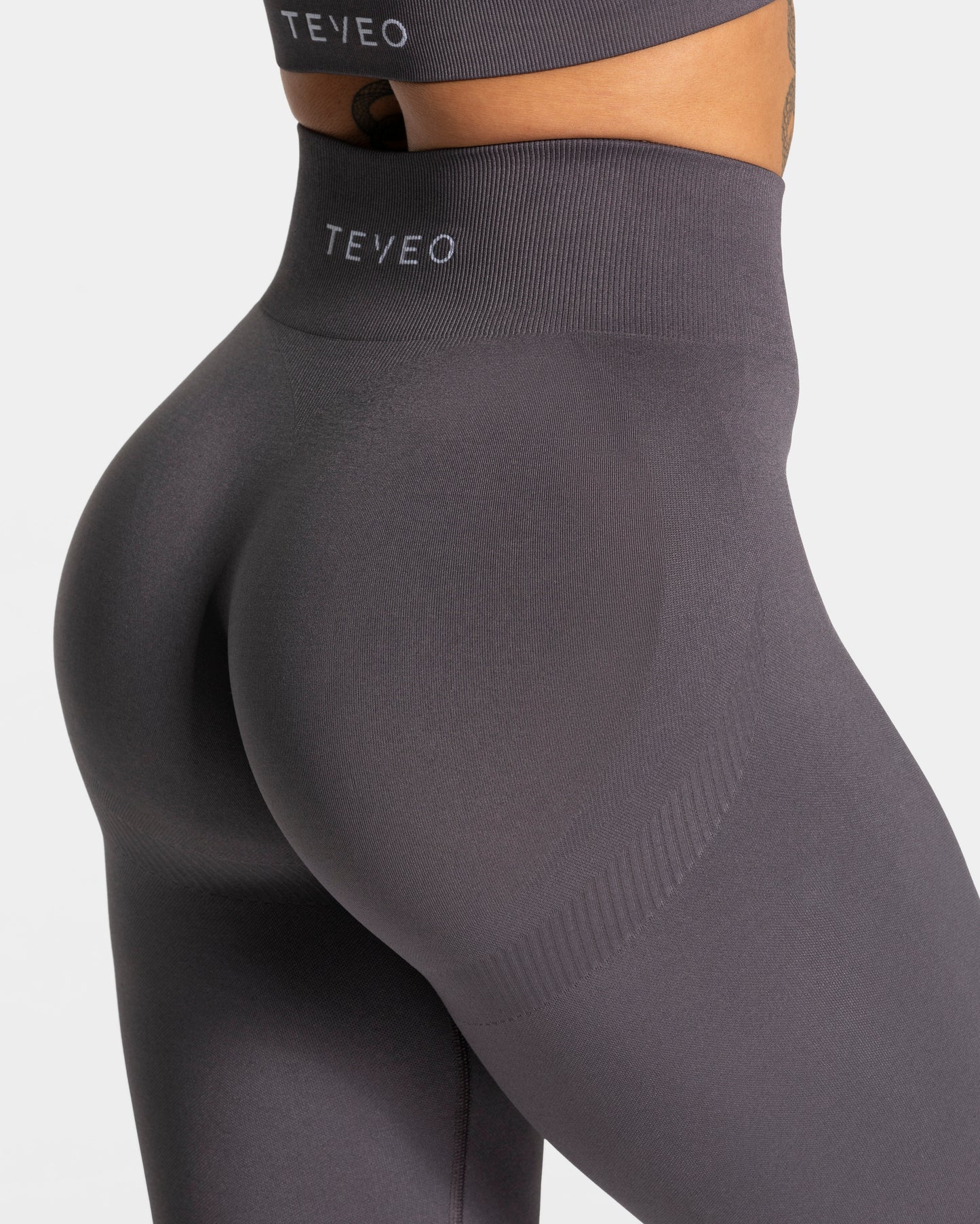Elevate Leggings ‘Dark Grey’
