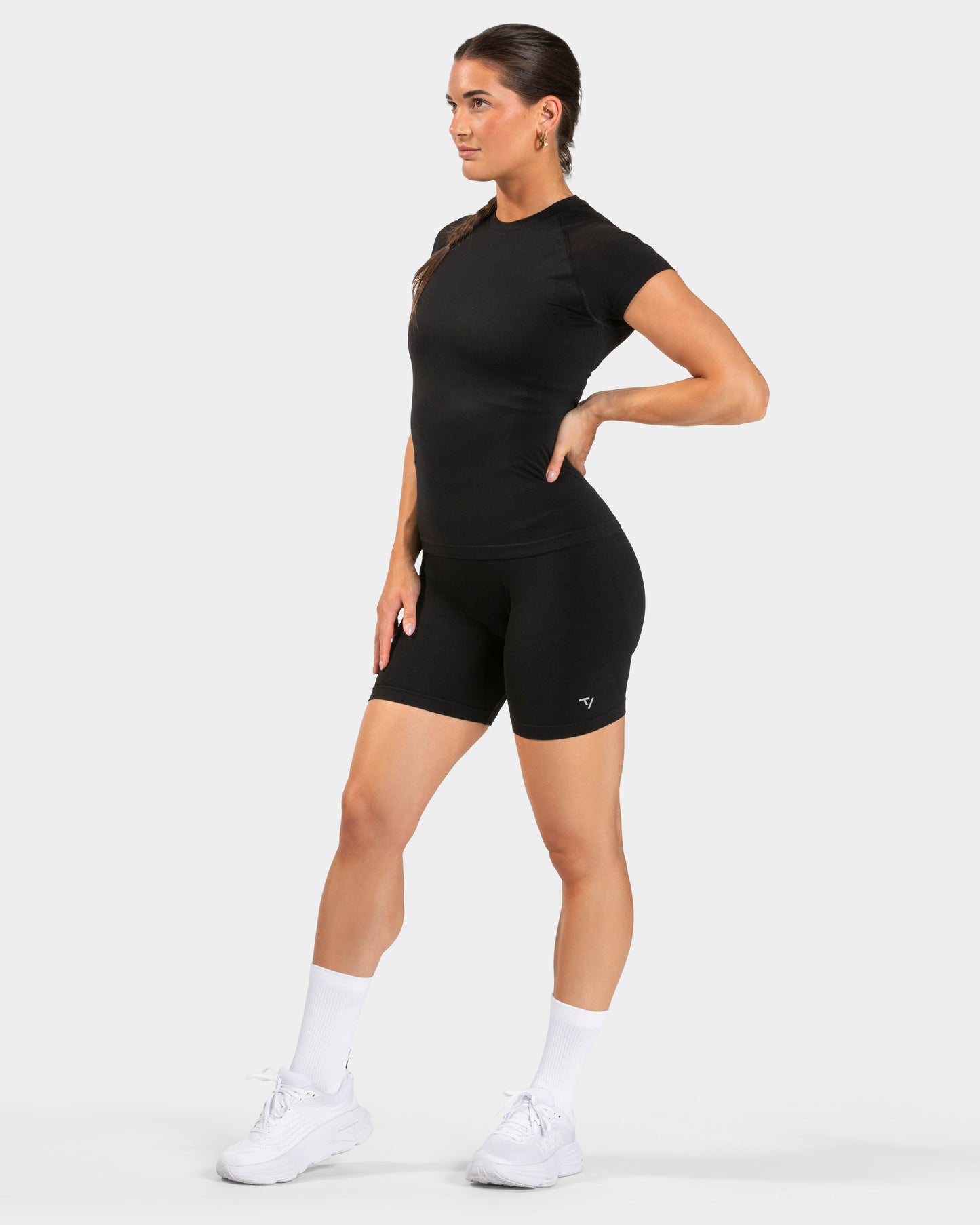 Endorphin Sculpt Scrunch Shorts ‘Black’