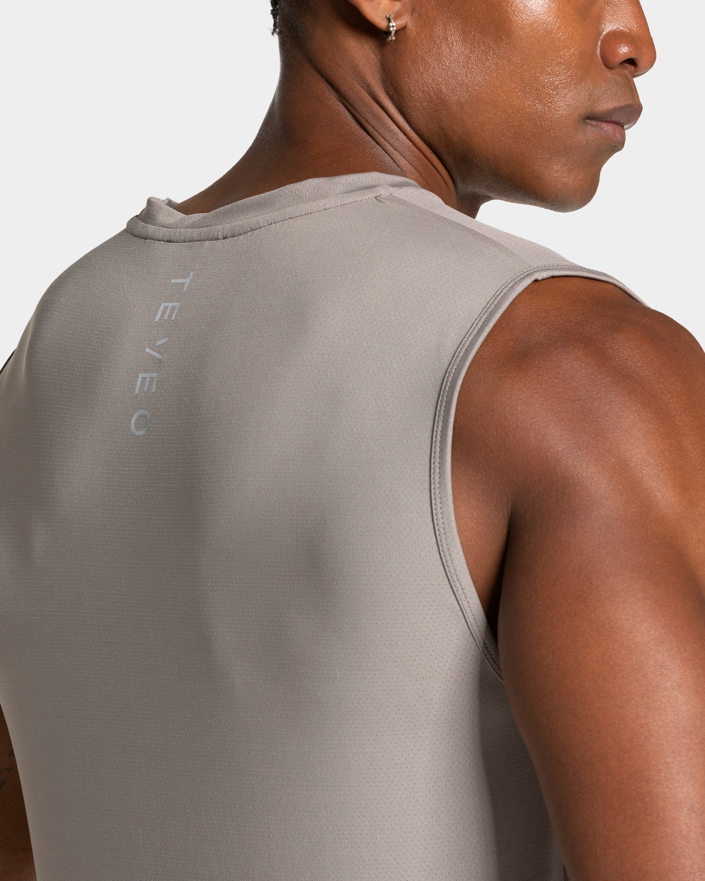 Endorphin Tanktop ‘Smoke’