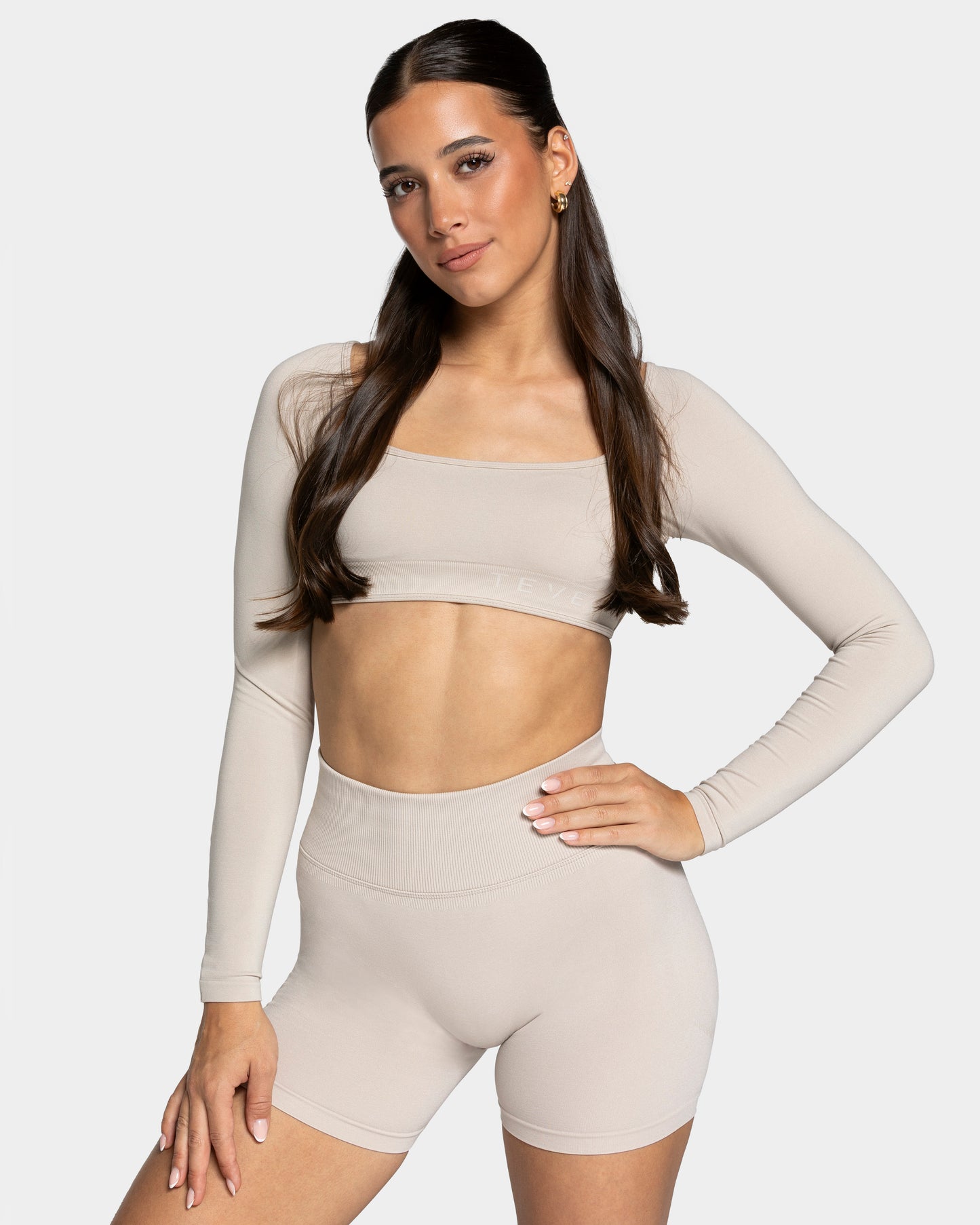 Femme Backless Longsleeve ‘Cream’